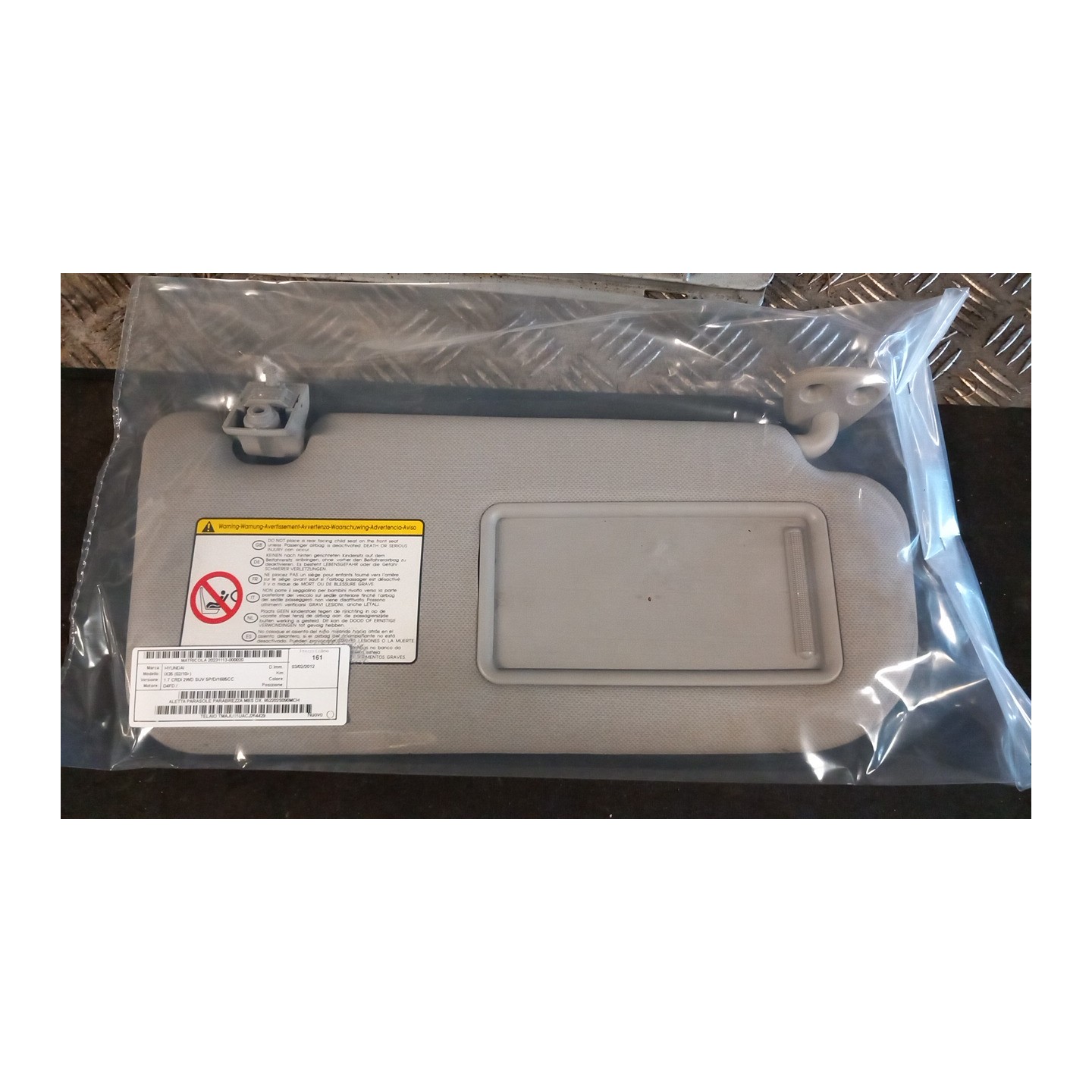 ALETTA PARASOLE PARABREZZA MBS DX. 020 HYUNDAI IX35 (02/10-) D4FD 852202S090MCH