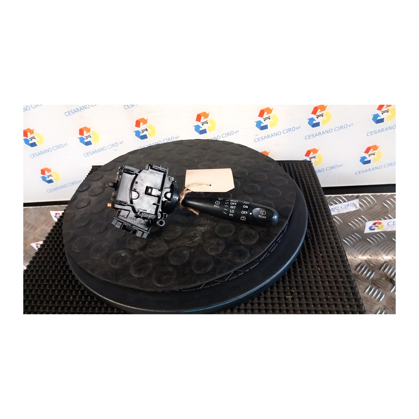 BLOCCO COMANDI TERGICRISTALLI 026 TOYOTA YARIS (03/99-11/05)     (JPP) 1SZFE 846520D010