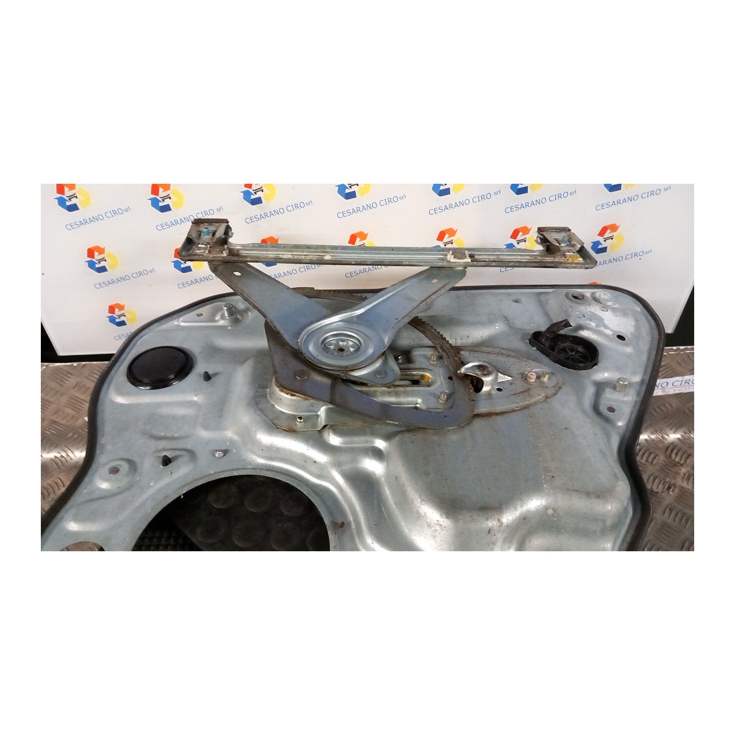 ALZACRISTALLO ELETTR. PORTA POST. SX. 036 VOLVO V50 (02/04-12/12) D4204T 31253515
