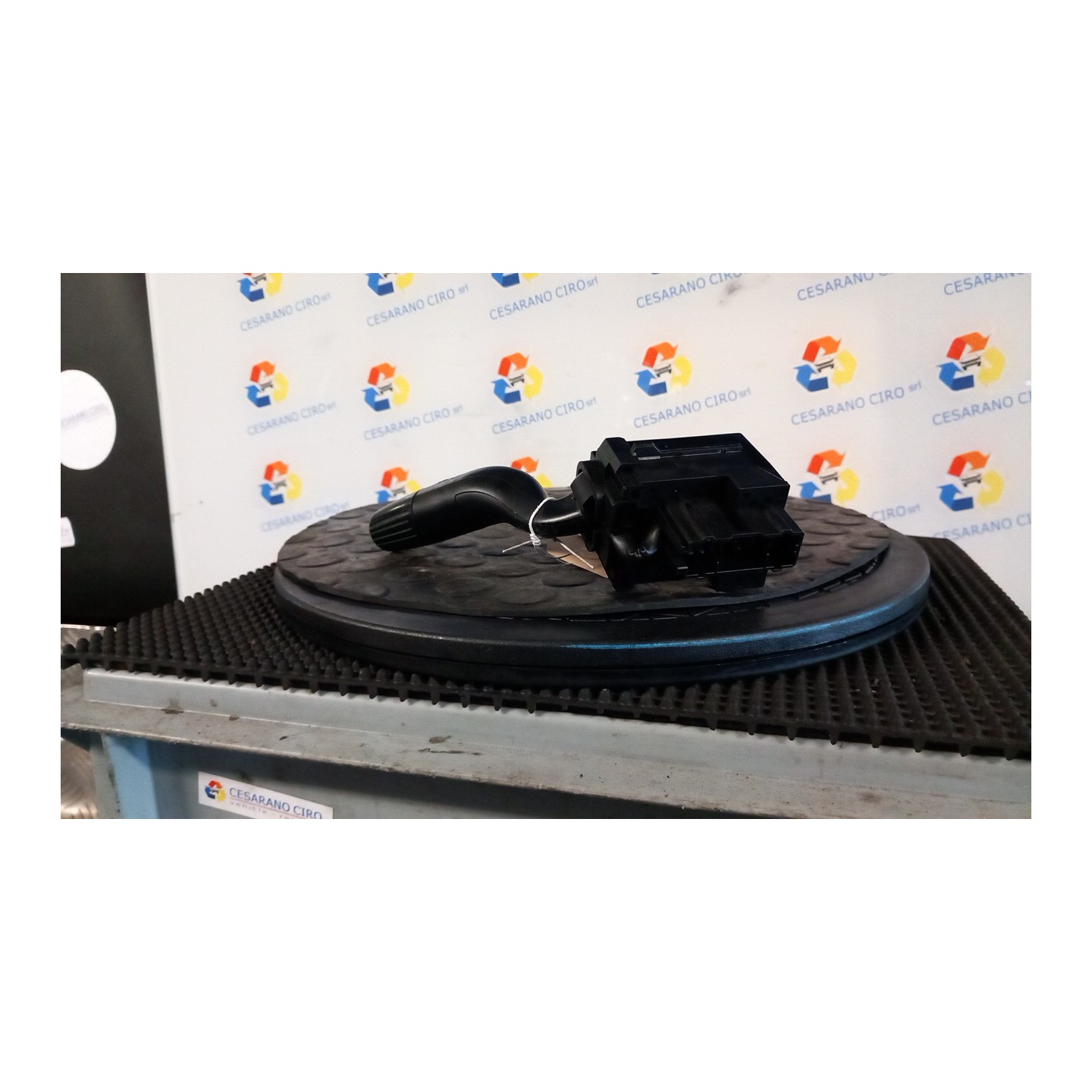BLOCCO COMANDI TERGICRISTALLI 066 HONDA LOGO (01/99-06/02) D13B7 35256S2HG01