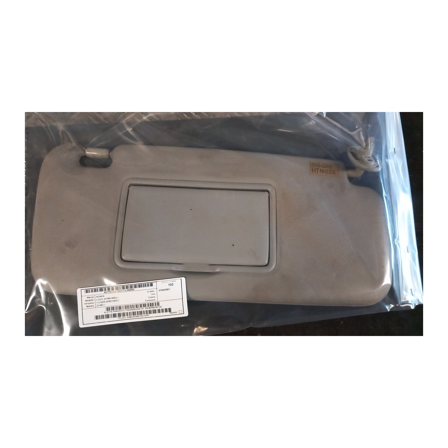 ALETTA PARASOLE PARABREZZA DX. 069 HONDA LOGO (01/99-06/02) D13B7 83230S50G01ZA