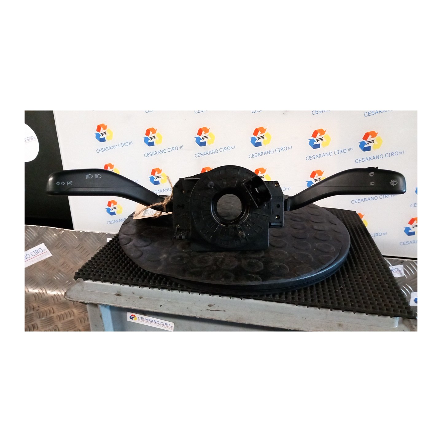 DEVIOGUIDASGANCIO COMPL. 083 VOLKSWAGEN POLO (9N) (10/01-03/05) AZQ NB3431023029001