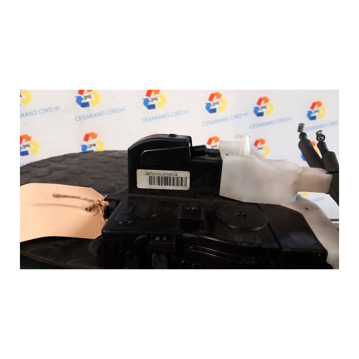 SERRATURA PORTA ANT. DX. 102 HYUNDAI IX35 (02/10-) D4FD 813202Y010
