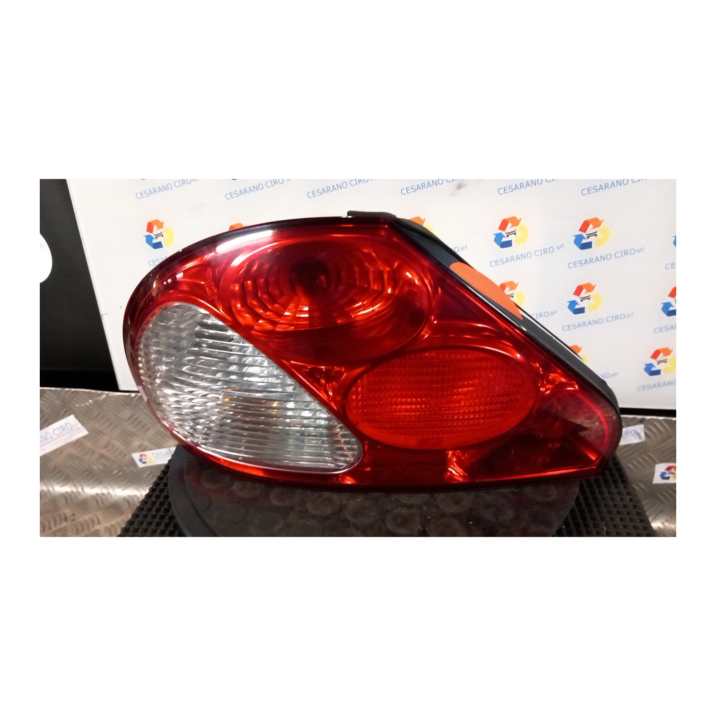 FANALE POST. SX. 110 JAGUAR X-TYPE (02/01-05/10) XB C2S40488