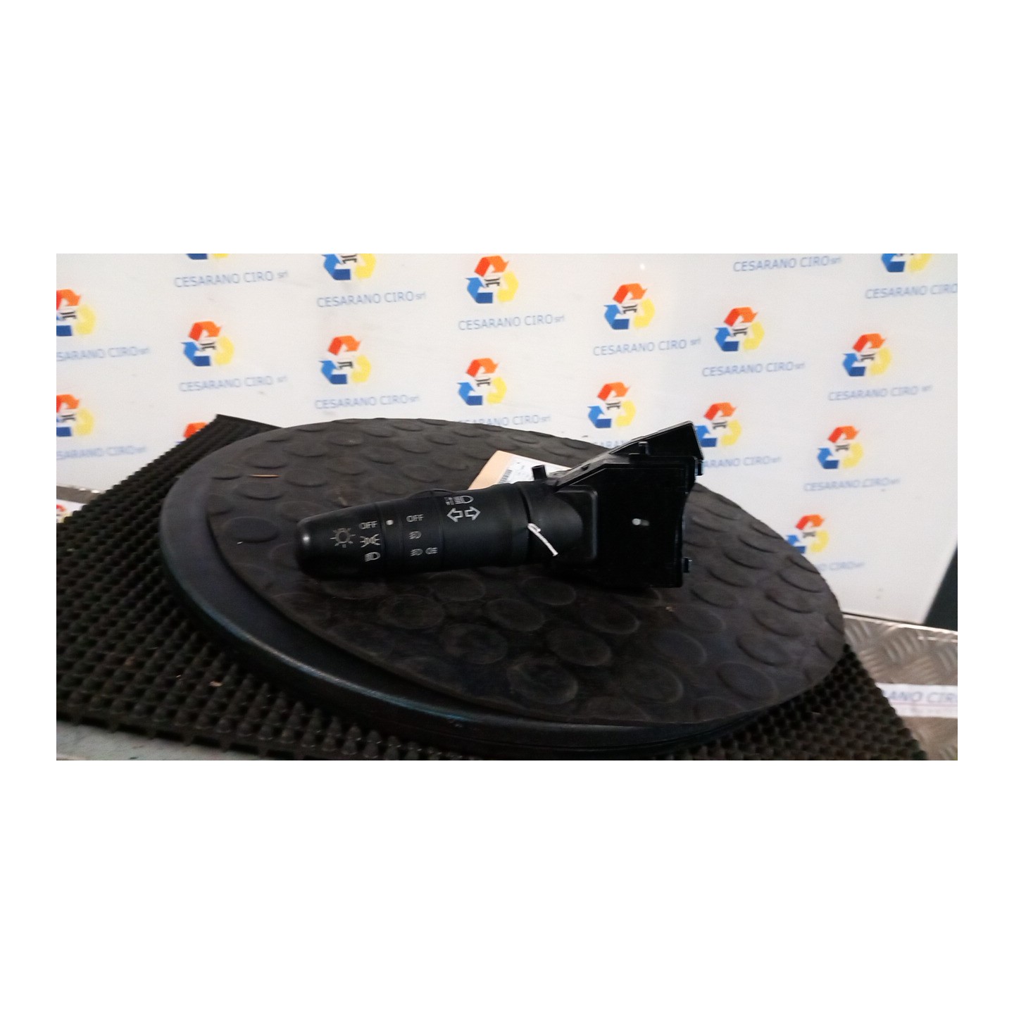 BLOCCO COMANDO VOLANTE LUCI 024 NISSAN X-TRAIL (T30) (07/01-09/03) QR20 255408H700