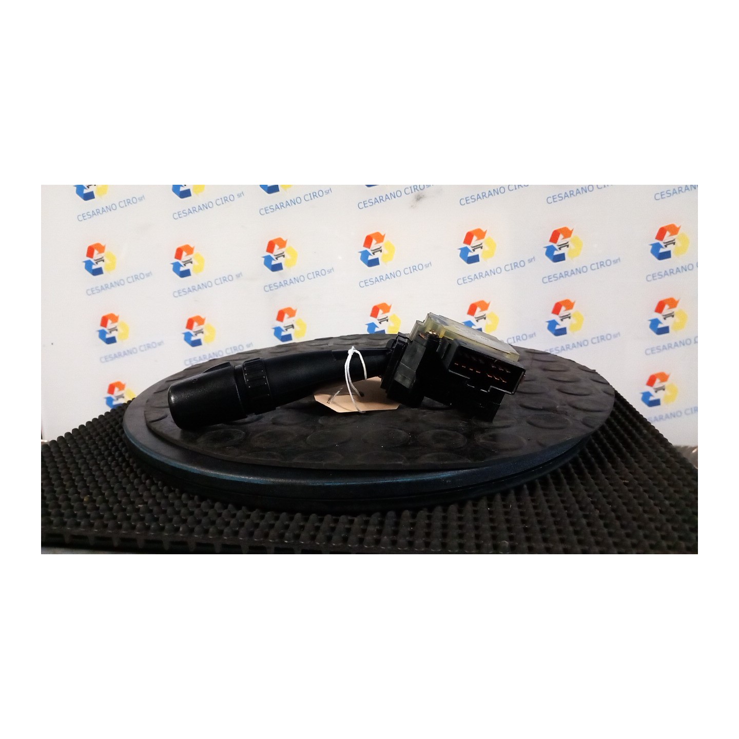 BLOCCO COMANDI TERGICRISTALLI 077 KIA SORENTO 1A SERIE (07/02-12/06 D4CB 934203E010