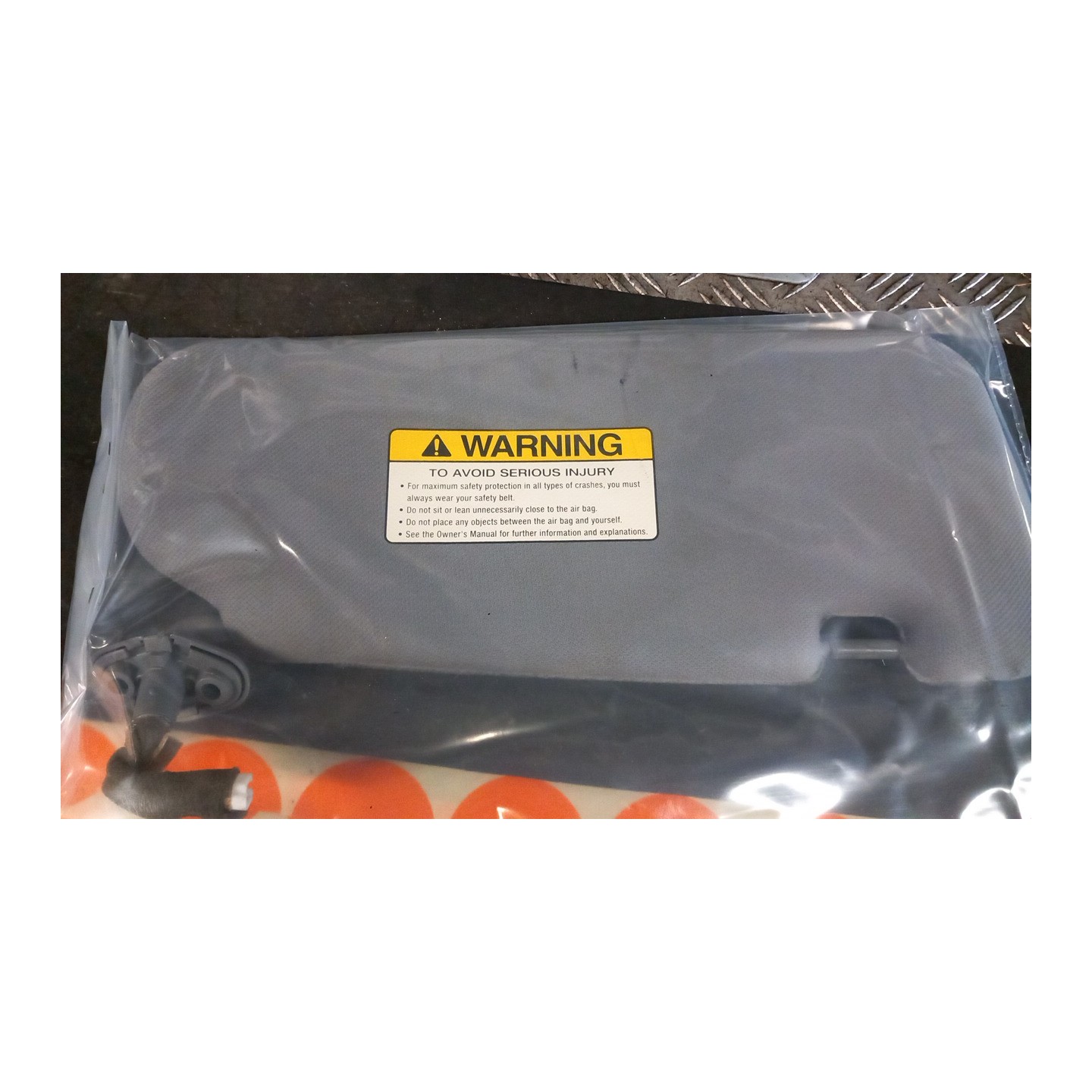ALETTA PARASOLE PARABREZZA SX. 083 KIA SORENTO 1A SERIE (07/02-12/06 D4CB 852033E010CY