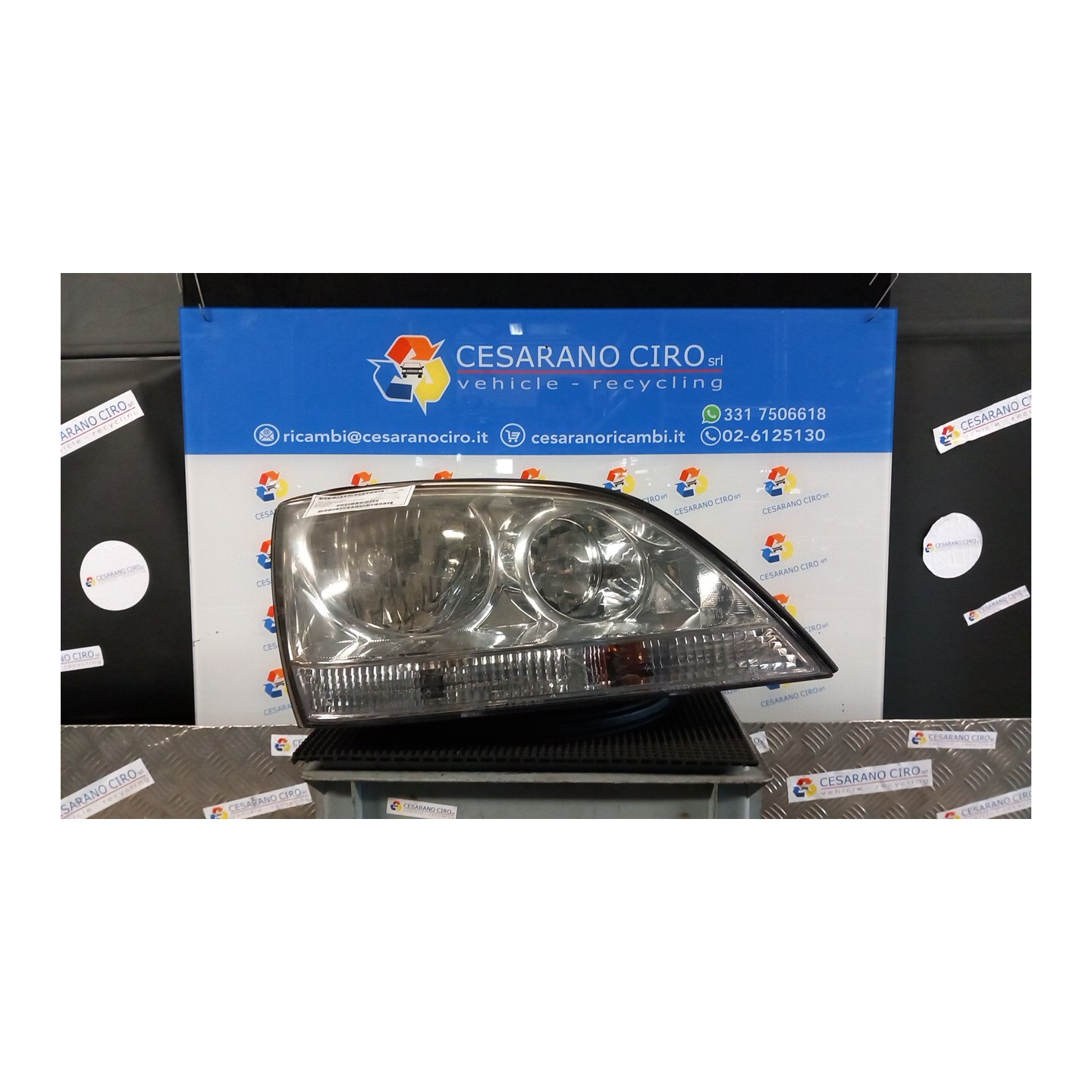 PROIETTORE DX. 085 KIA SORENTO 1A SERIE (07/02-12/06 D4CB 921023E020