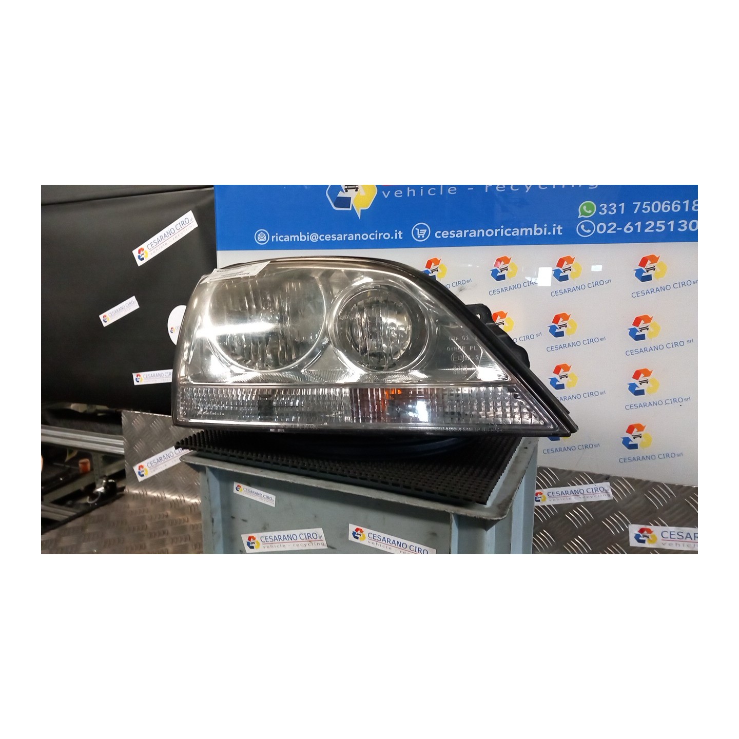 PROIETTORE DX. 085 KIA SORENTO 1A SERIE (07/02-12/06 D4CB 921023E020