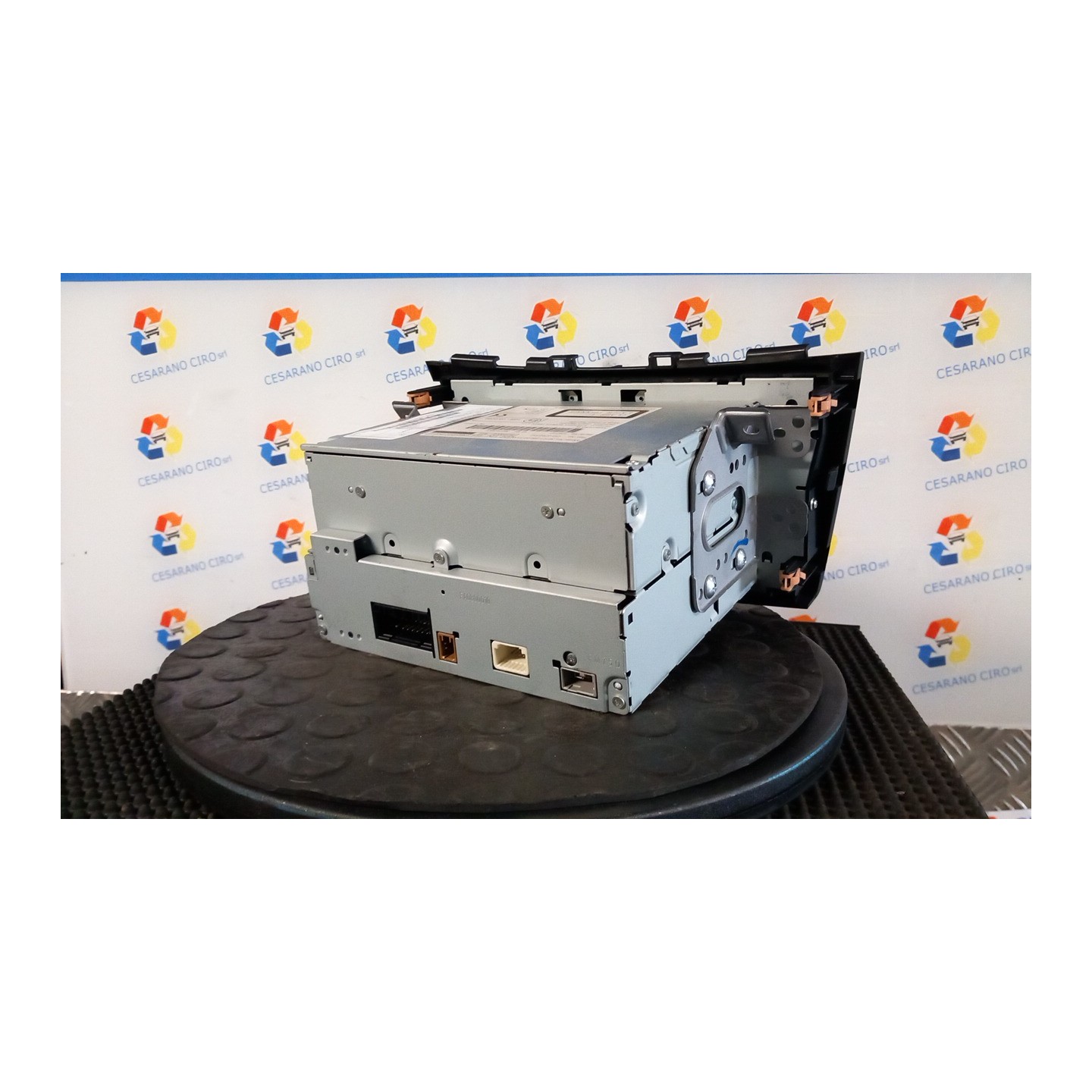AUTORADIO RADIO AM/FM,CD,MP3,USB 113 SUZUKI SWIFT (09/10-09/13) K12B 3910168L11HVW