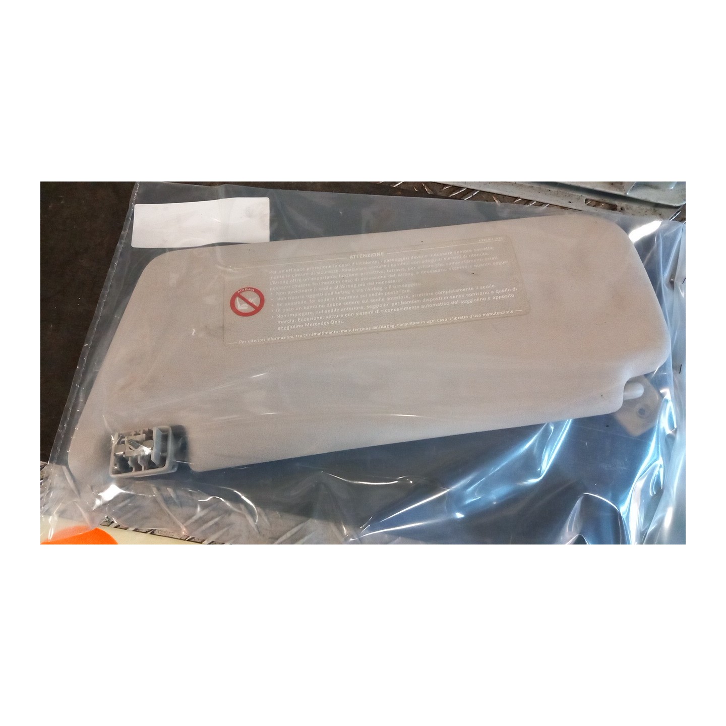 ALETTA PARASOLE PARABREZZA C/SPECCHIETTO DX. 124 MERCEDES-BENZ CLASSE A (W168) (03/01-06/04) 166940 A1688100410