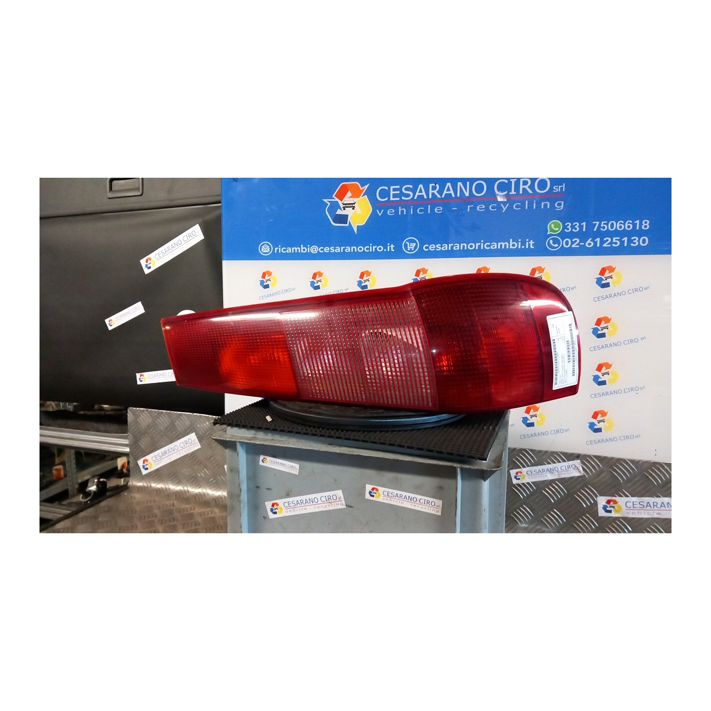 FANALE POST. DX. 047 FIAT PUNTO 1A SERIE (11/93-10/99) 176B4000 7730722