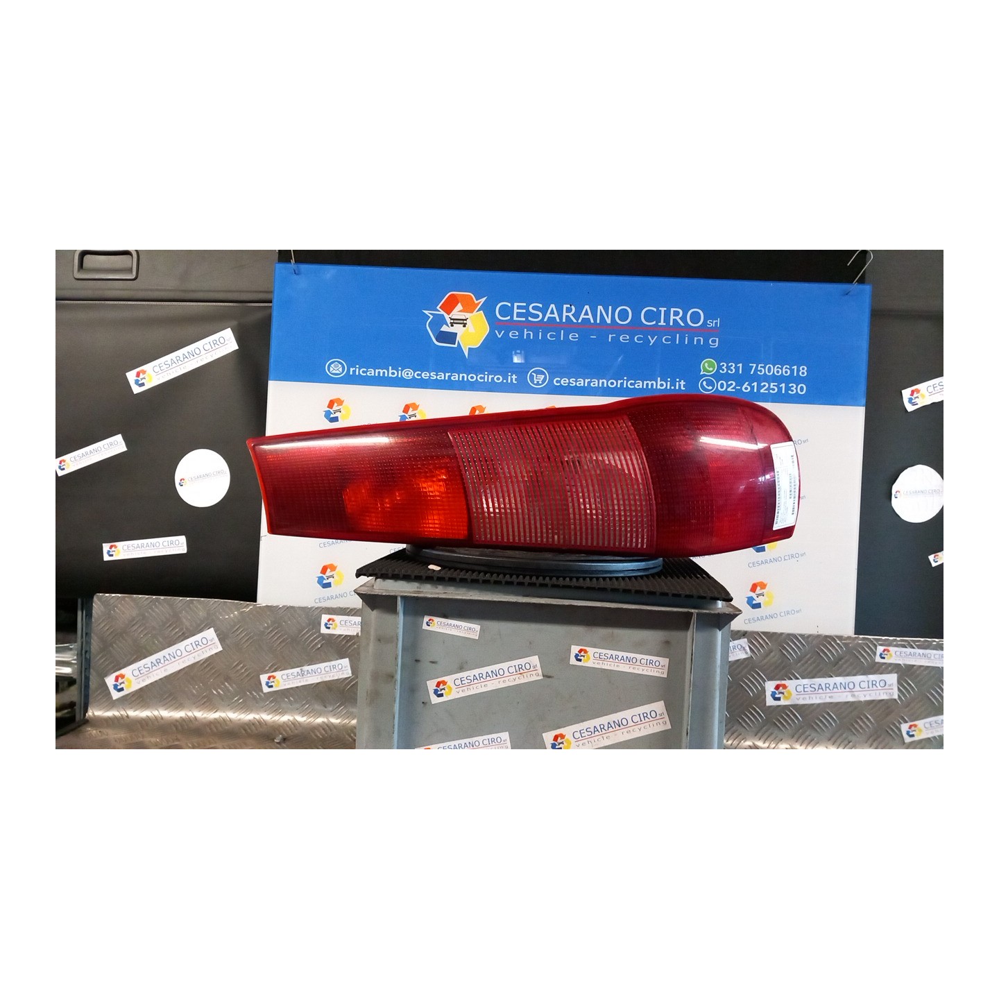 FANALE POST. DX. 047 FIAT PUNTO 1A SERIE (11/93-10/99) 176B4000 7730722