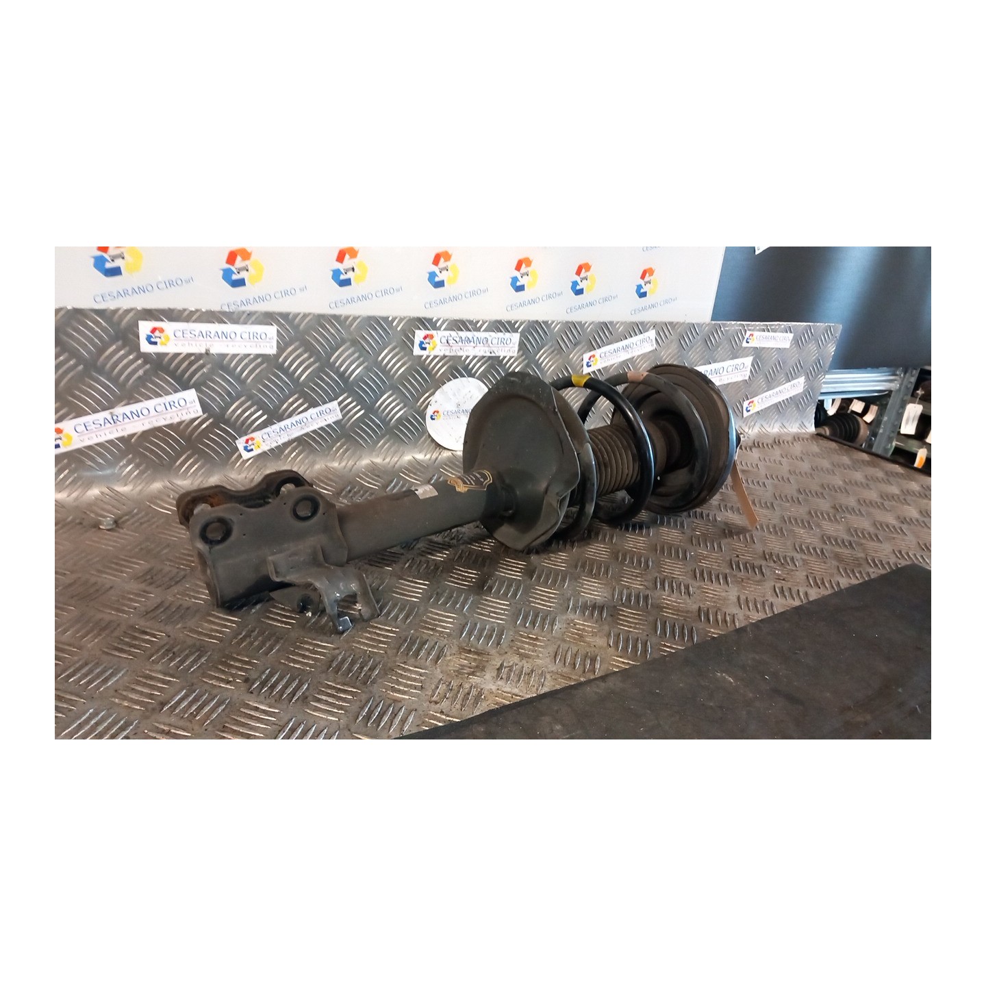 AMMORTIZZATORE ANT. DX. 082 NISSAN X-TRAIL (T30) (07/01-09/03) QR20 54302EQ026