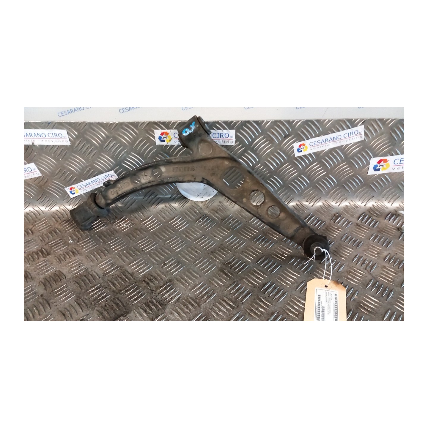 BRACCIO OSCILLANTE SOSP. ANT. DX. 181 FIAT SEICENTO (1E) (02/98-07/05) 187A1000 7636996