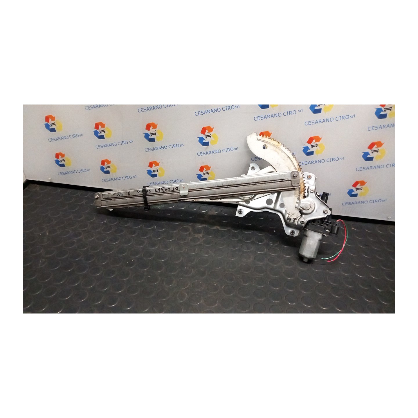 ALZACRISTALLO ELETTR. PORTA ANT. GL,GLX SX. 022 SUZUKI SX4 (03/06-) M16A 8344079J11000