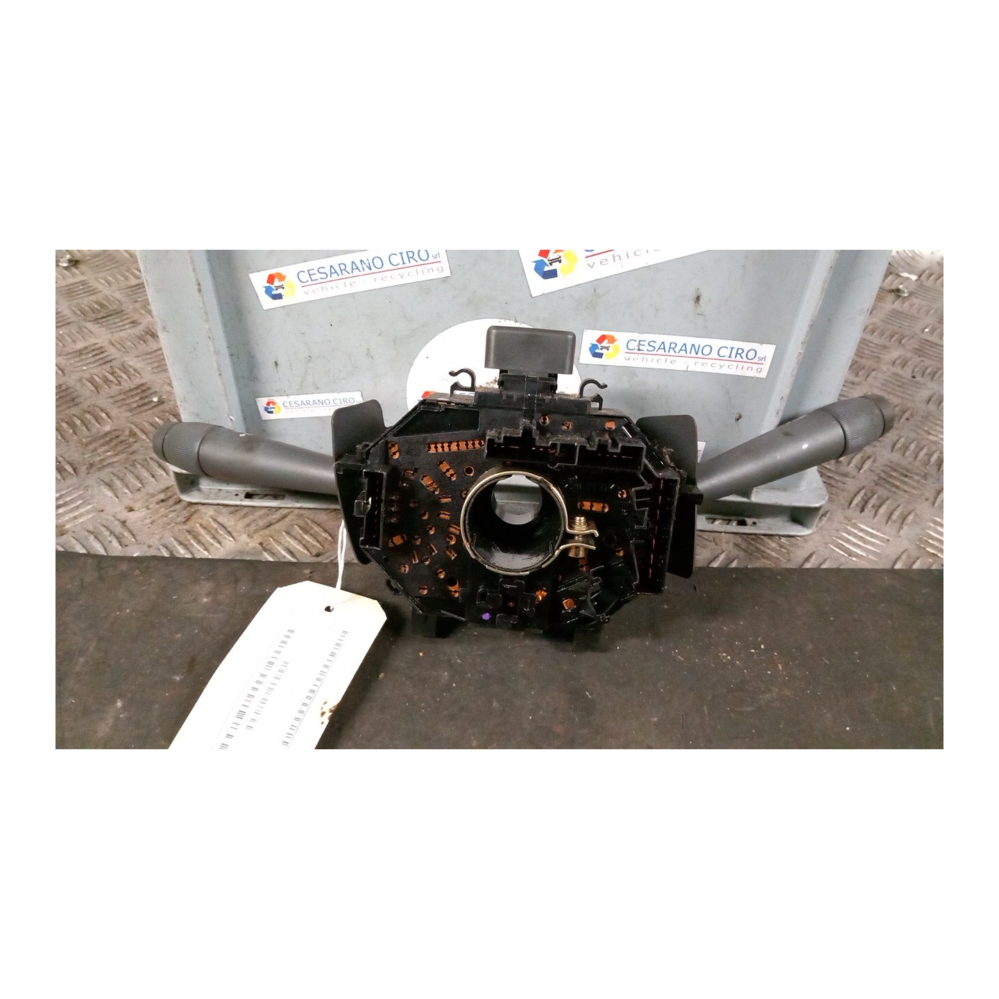 DEVIOGUIDASGANCIO 044 FIAT PUNTO 1A SERIE (11/93-10/99) 176B4000 183160860