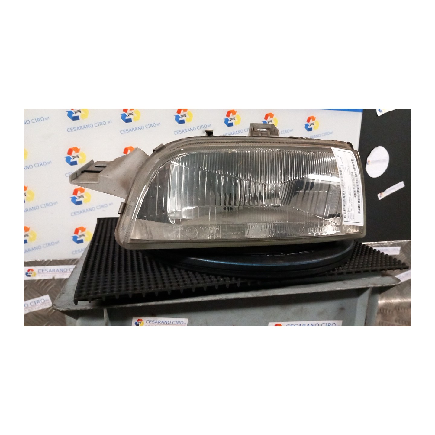 PROIETTORE SX. 047 FIAT PUNTO 1A SERIE (11/93-10/99) 176B4000 46402650