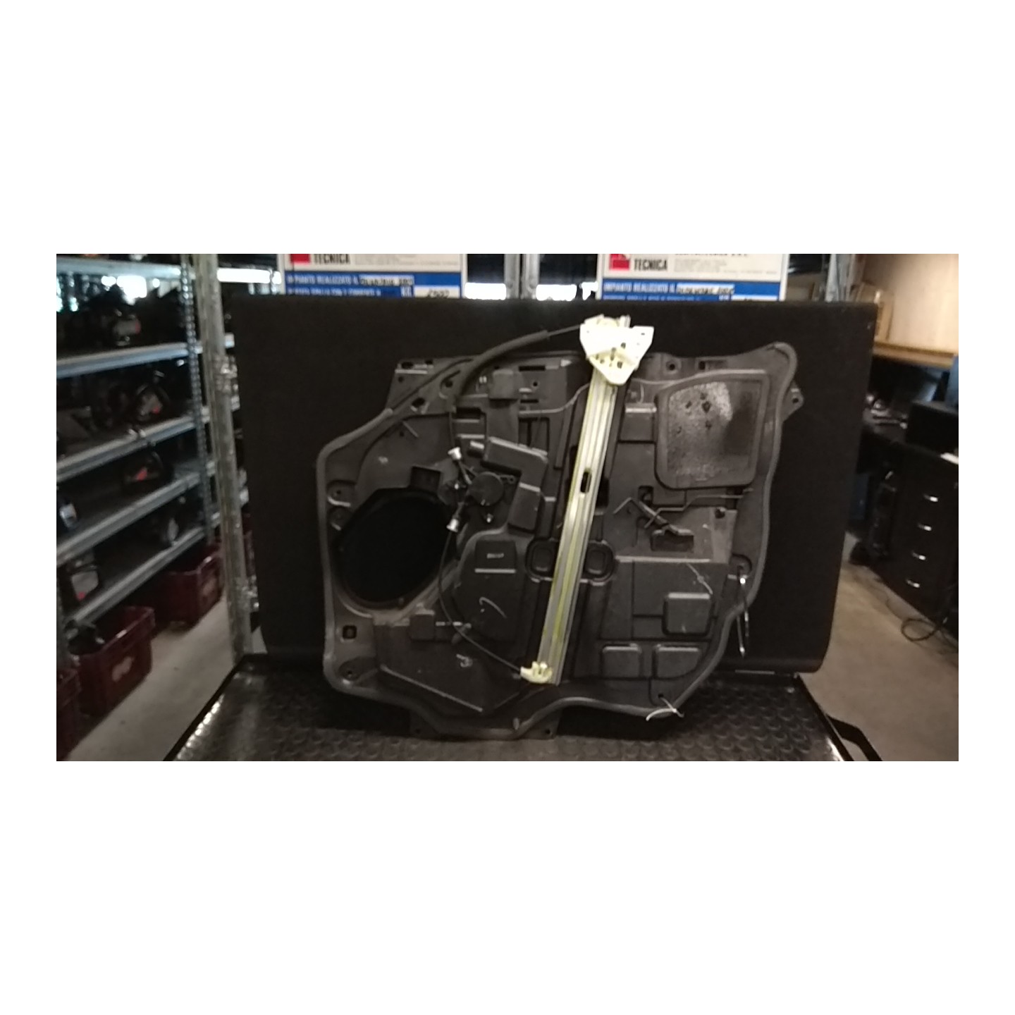 ALZACRISTALLO PORTA ANT. SX. 020 MAZDA MAZDA 5 1A SERIE (07/05-10/10 RF C23559590A