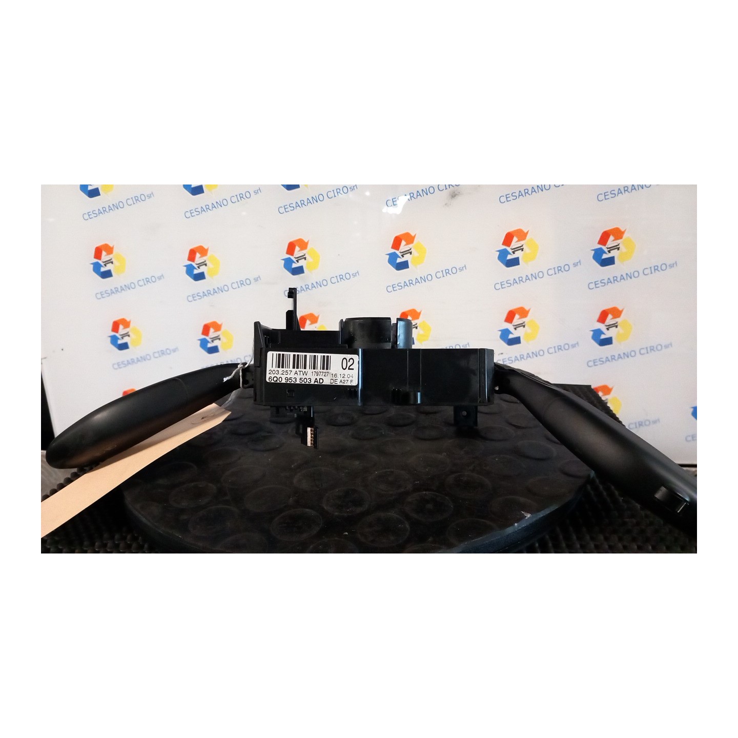 DEVIOGUIDASGANCIO 135 VOLKSWAGEN POLO (9N) (10/01-03/05) BKY NB0819023029003
