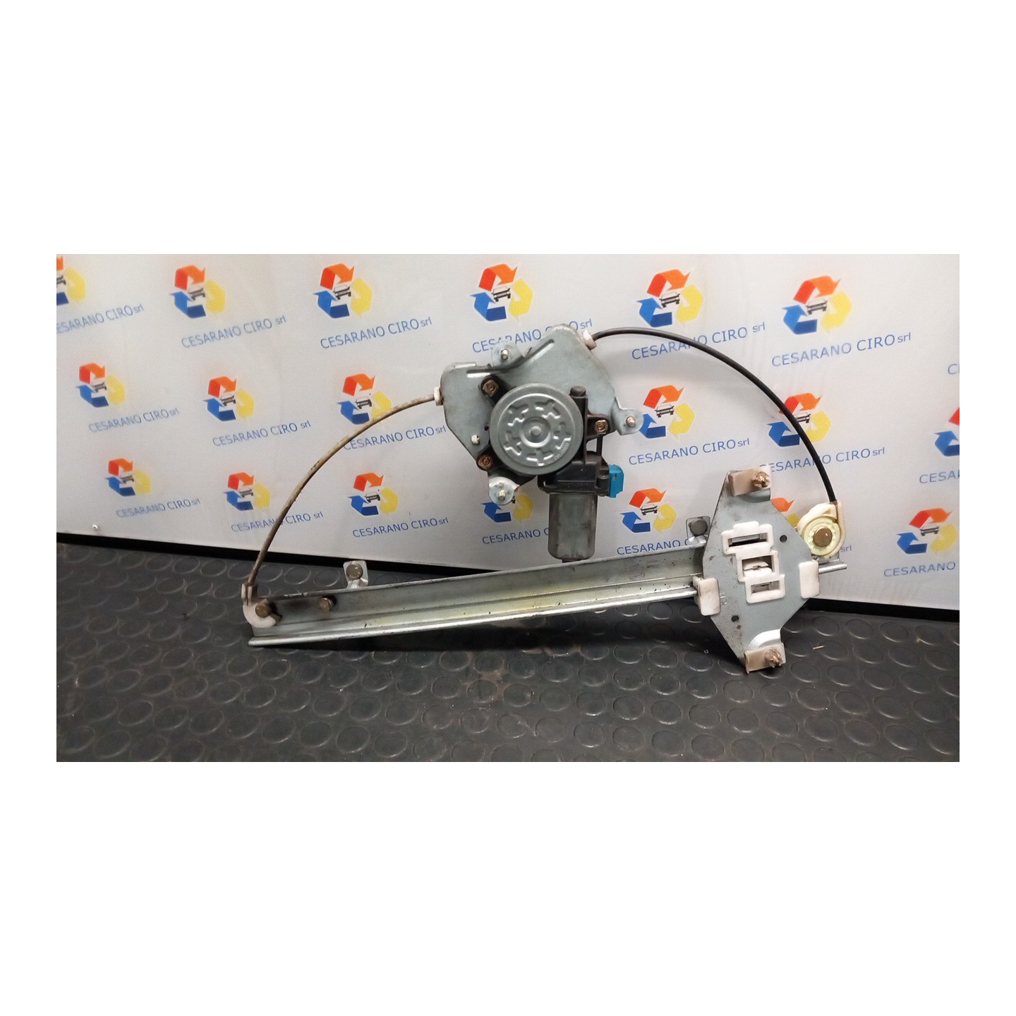 ALZACRISTALLO ELETTR. PORTA POST. SX. 039 CHEVROLET (DAEWOO) TACUMA (U100) (01/05-) A16DMS 94566226
