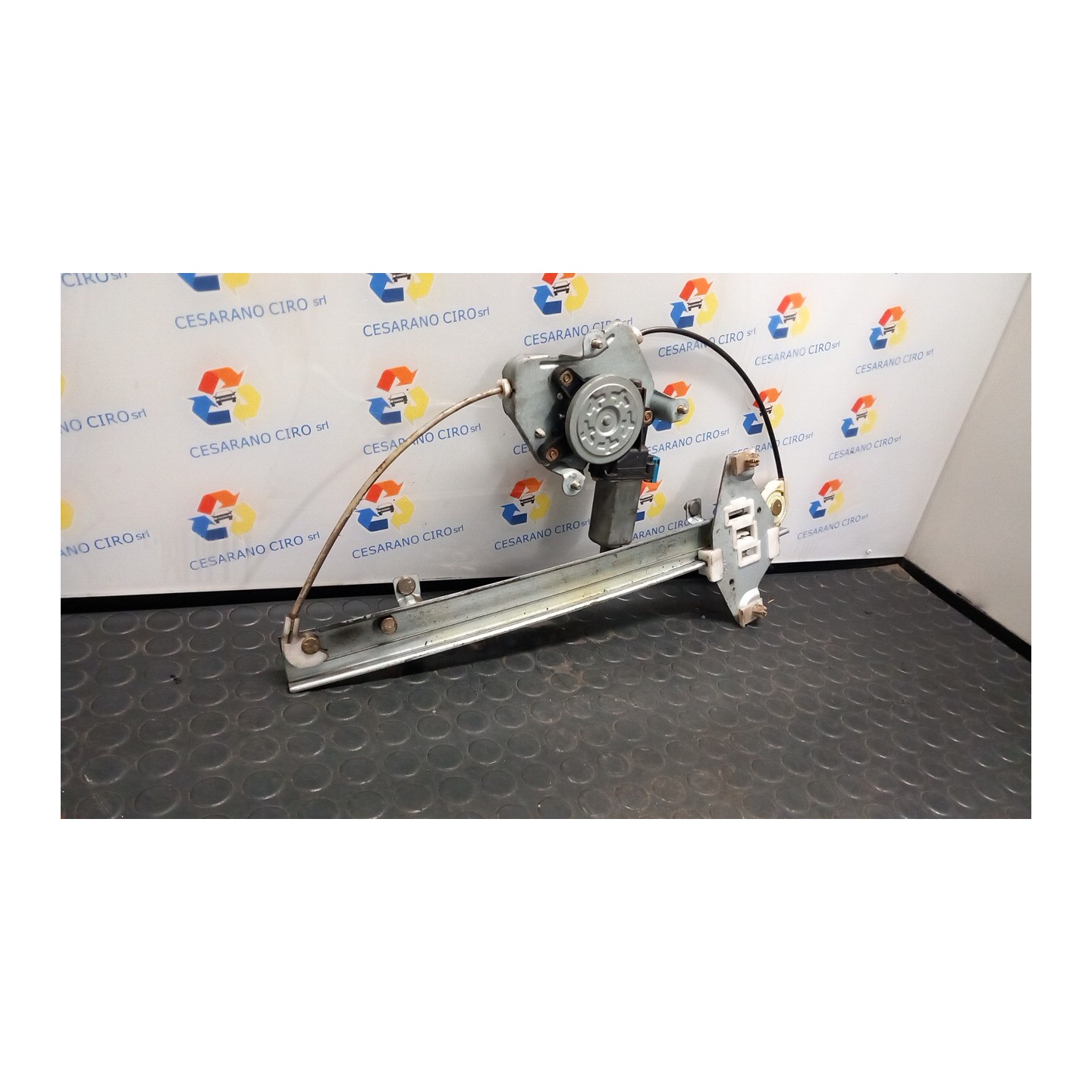 ALZACRISTALLO ELETTR. PORTA POST. SX. 039 CHEVROLET (DAEWOO) TACUMA (U100) (01/05-) A16DMS 94566226
