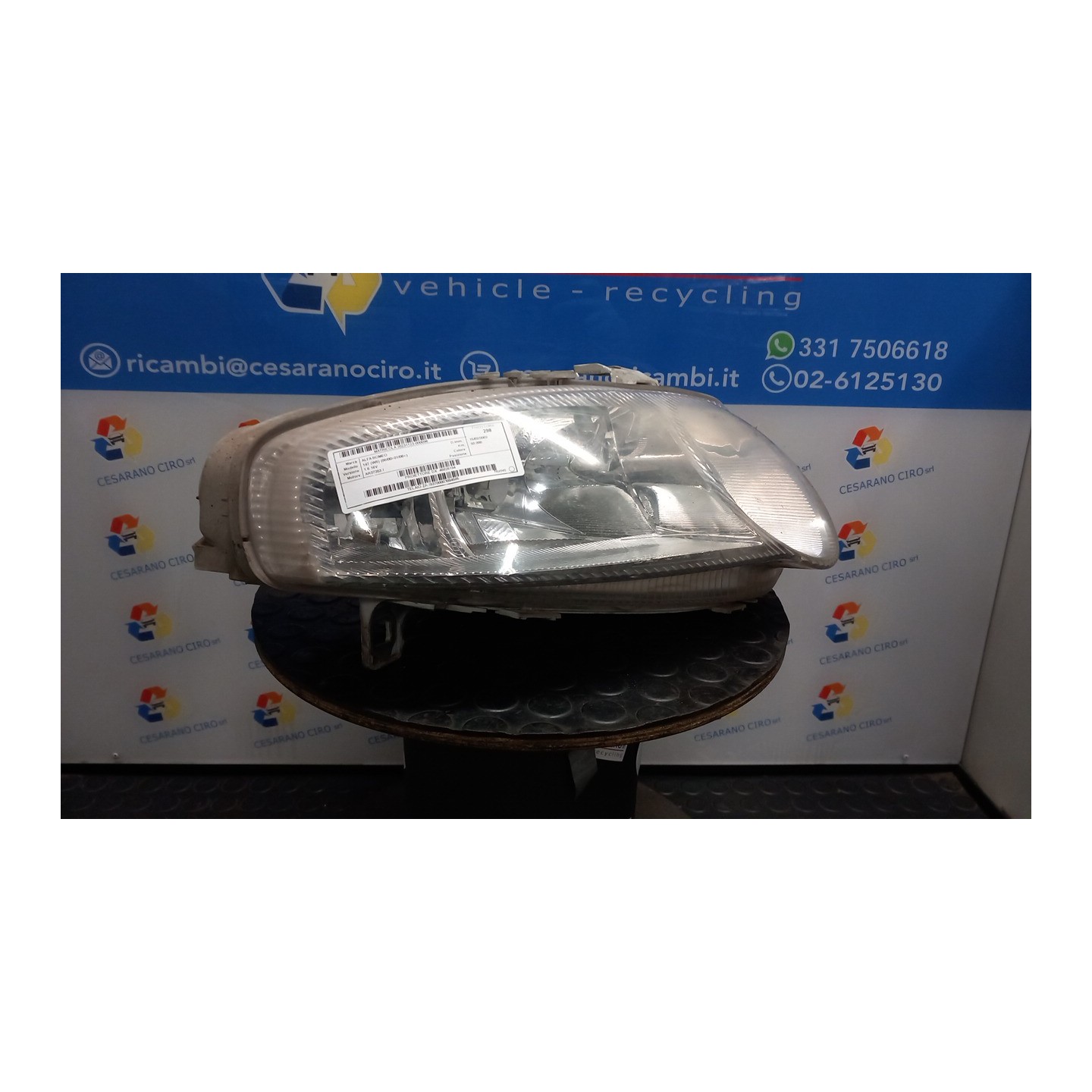PROIETTORE DX. 096 ALFA ROMEO 147 (W8) (08/00-01/06) AR37203 46826194