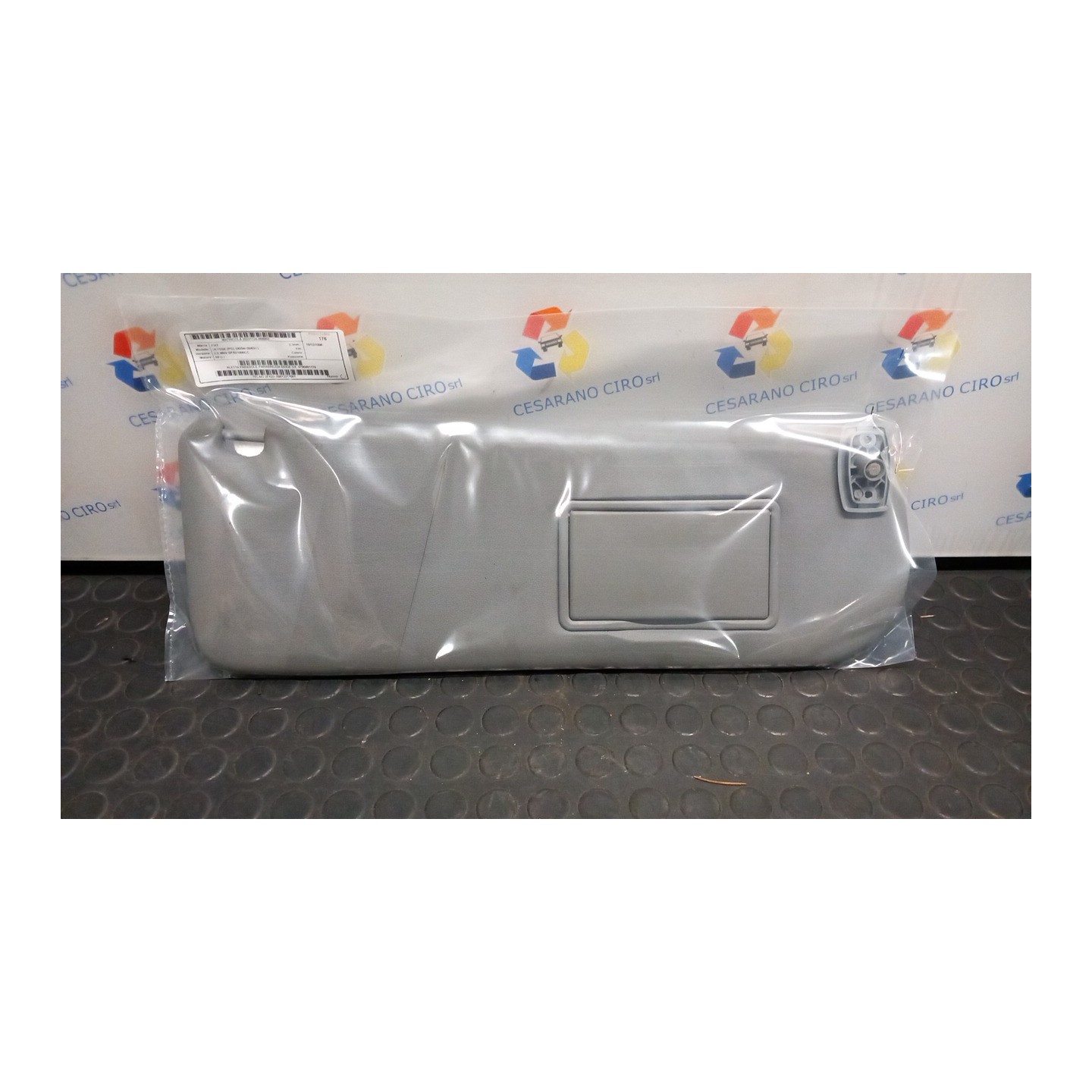 ALETTA PARASOLE PARABREZZA BEIGE DX. 003 FIAT ULYSSE (PG) (06/94-09/02) RFU 9790481779