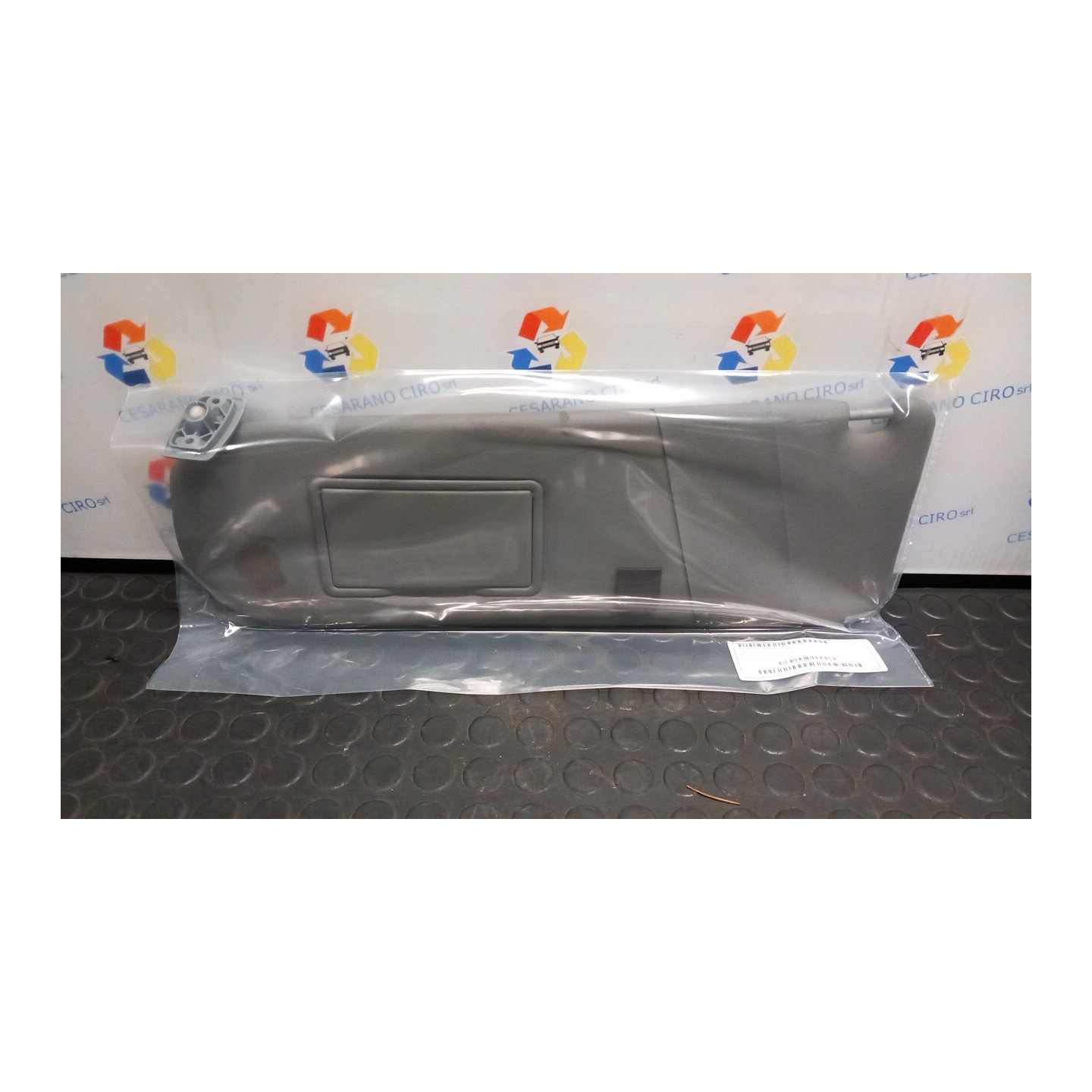 ALETTA PARASOLE PARABREZZA BEIGE SX. 004 FIAT ULYSSE (PG) (06/94-09/02) RFU 9790481779