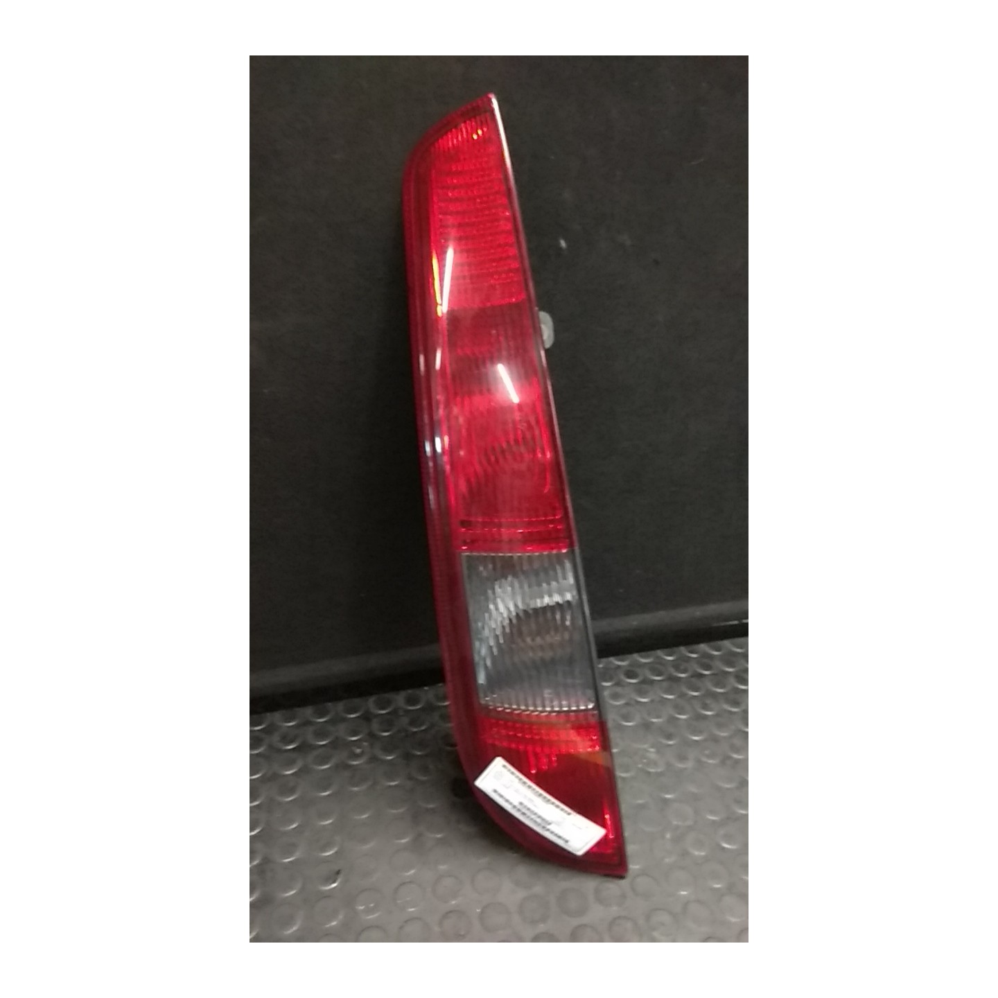 FANALE POST. SX. 026 FORD FOCUS (CAP) (11/04-06/08) G8DB 1420468