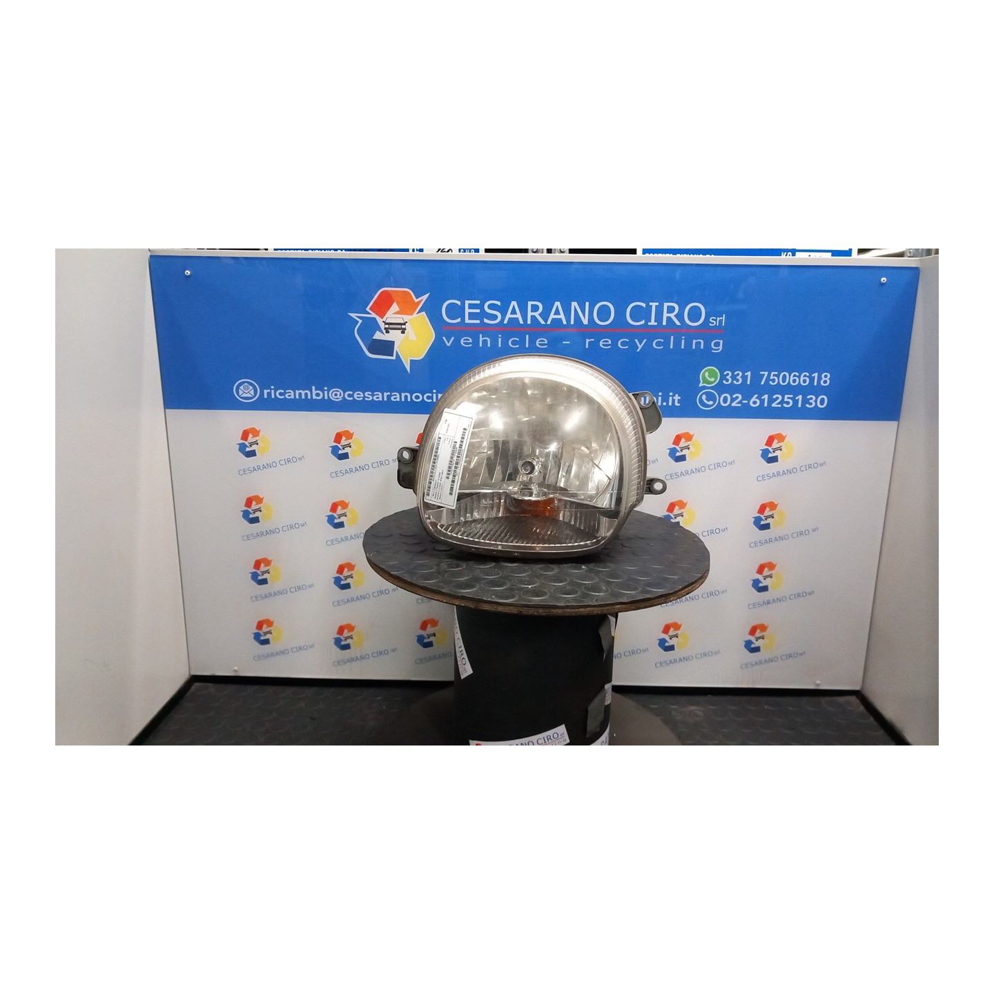 PROIETTORE SX. 052 RENAULT TWINGO 1A SERIE (08/98-09/07) D7FF7 7701049686