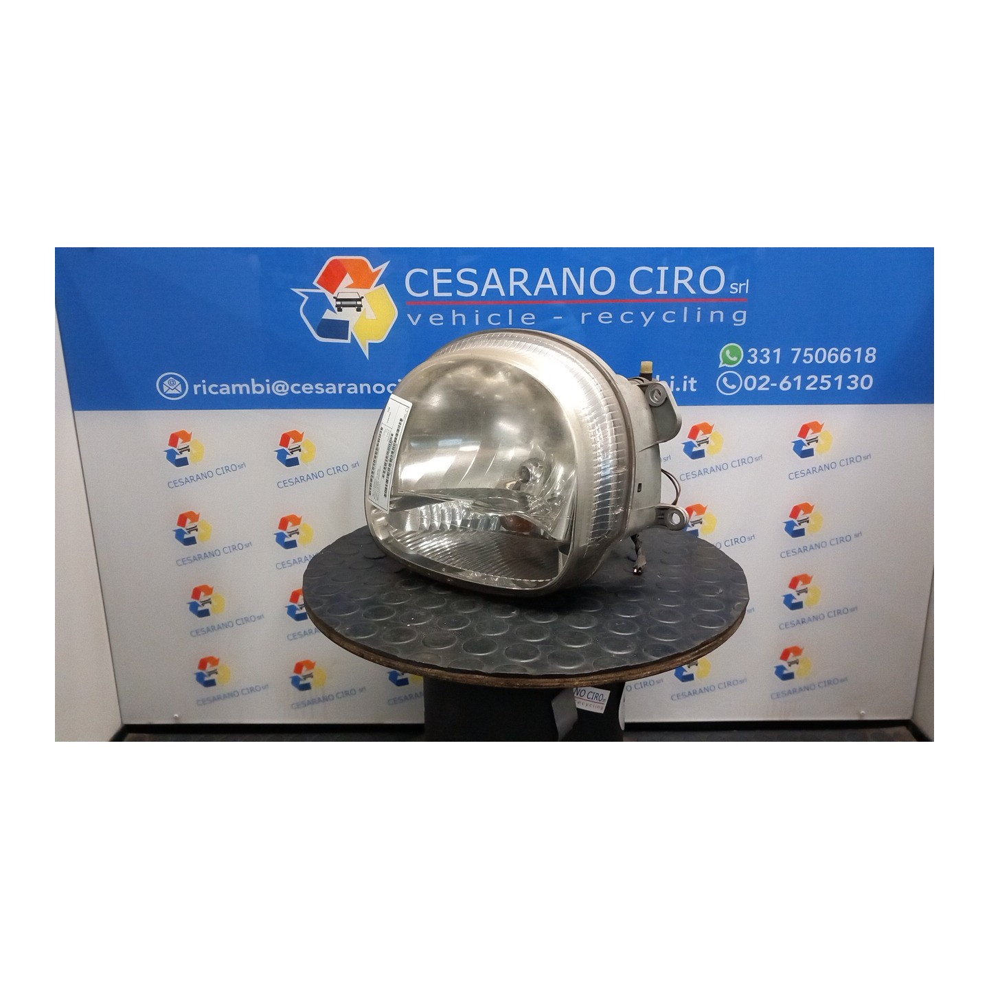 PROIETTORE SX. 052 RENAULT TWINGO 1A SERIE (08/98-09/07) D7FF7 7701049686