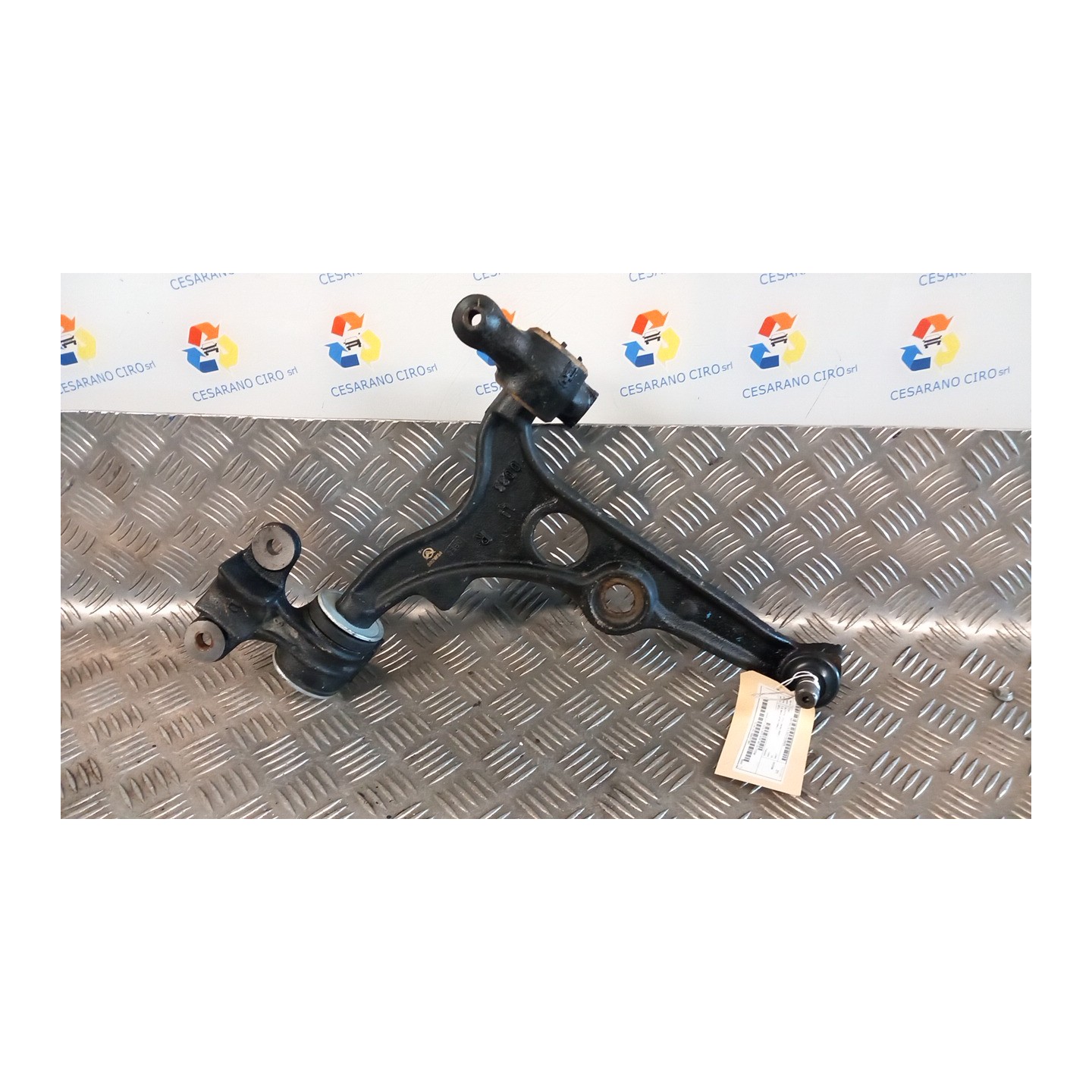 BRACCIO OSCILLANTE SOSP. ANT. DX. 039 FIAT ULYSSE (PG) (06/94-09/02) RFU 71737048