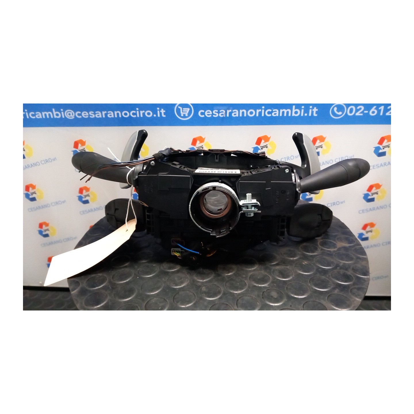 DEVIOGUIDASGANCIO 043 PEUGEOT 5008 (10/09-03/17) 9HZ 96773907ZD