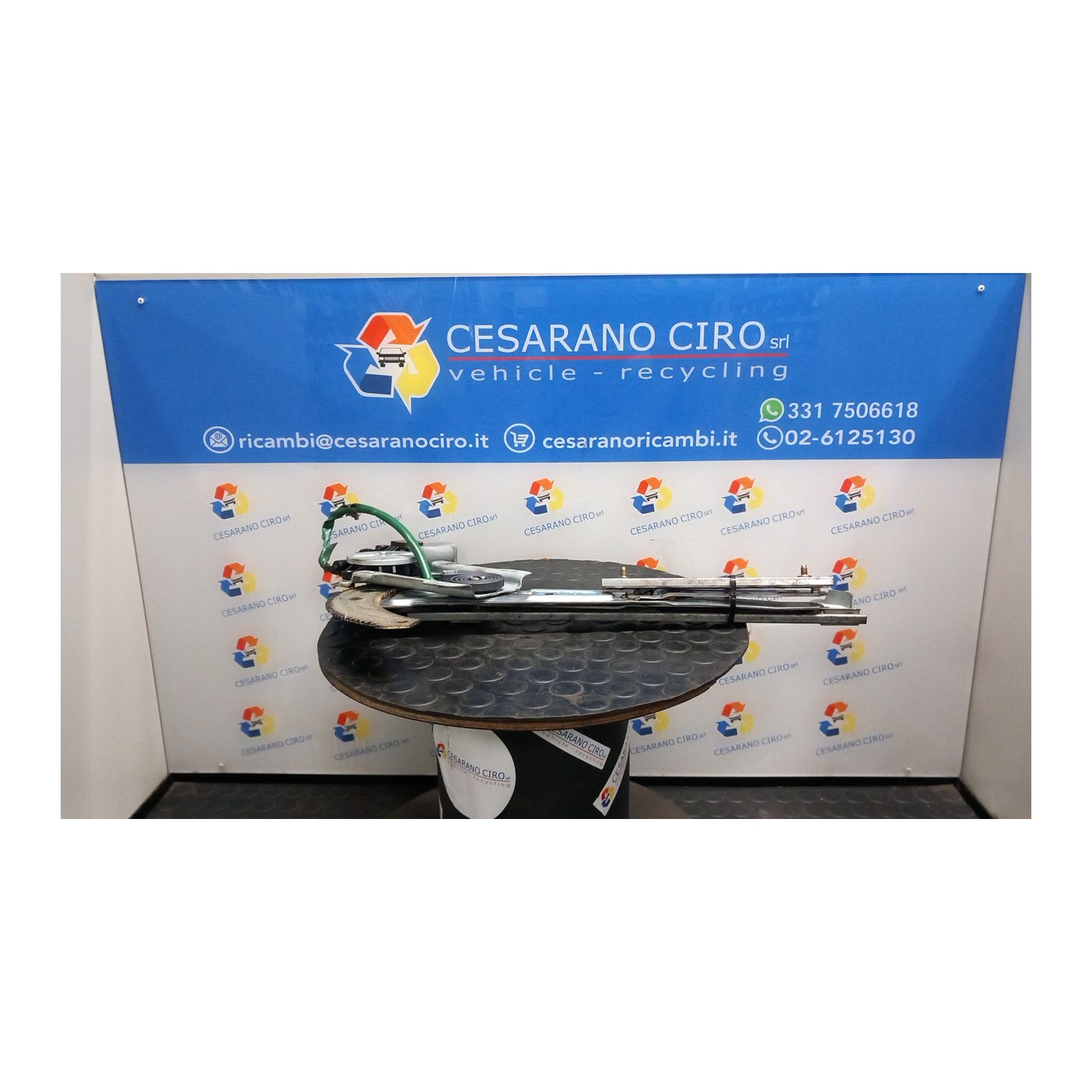 ALZACRISTALLO ELETTR. PORTA ANT. SX. 057 SUBARU LEGACY (02/99-10/03) EJ25 61222AE010