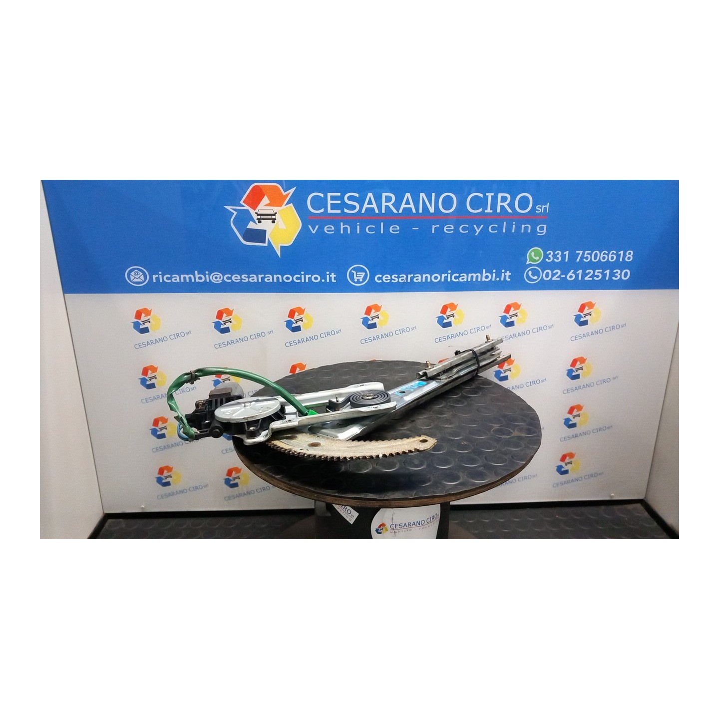 ALZACRISTALLO ELETTR. PORTA ANT. SX. 057 SUBARU LEGACY (02/99-10/03) EJ25 61222AE010