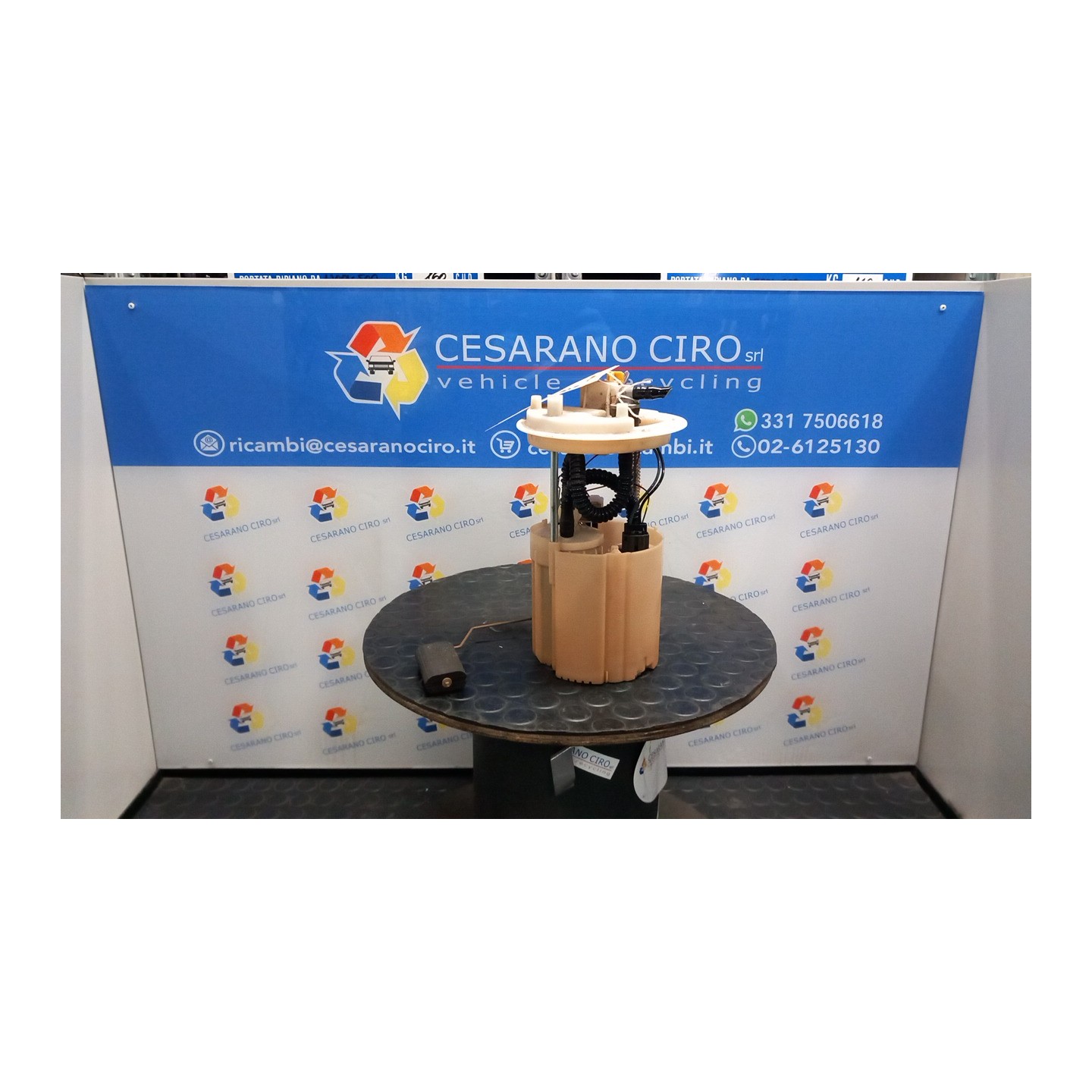 POMPA CARBURANTE C/TRASDUTTORE (GALLEGGIANTE) 022 ALFA ROMEO 147 (W8) (08/00-01/06) AR37203 51700804