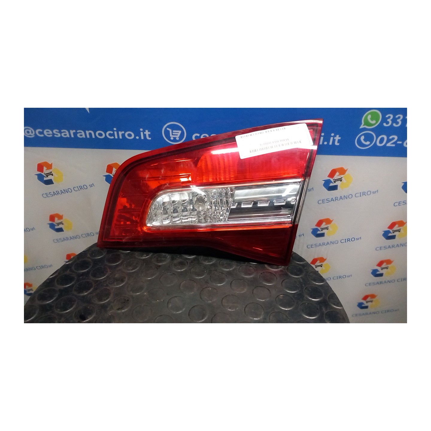 FANALE POST. PARTE INT. DX. 031 RENAULT KOLEOS (05/08-) M9RZ8 26550JY05A
