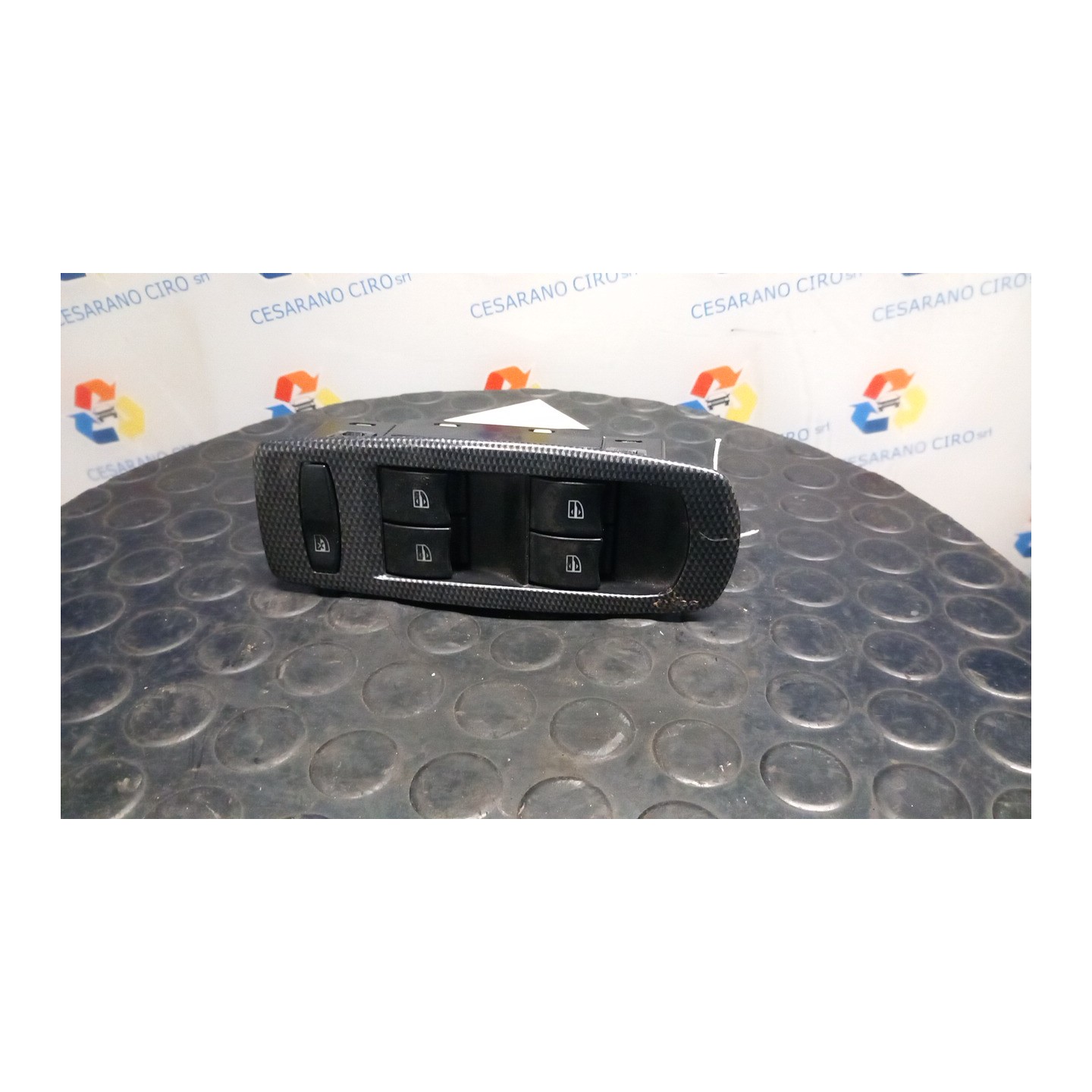 BLOCCO COMANDI ALZACRISTALLI EQPT0;EQPT1 033 RENAULT KOLEOS (05/08-) M9RZ8 25401JY40B