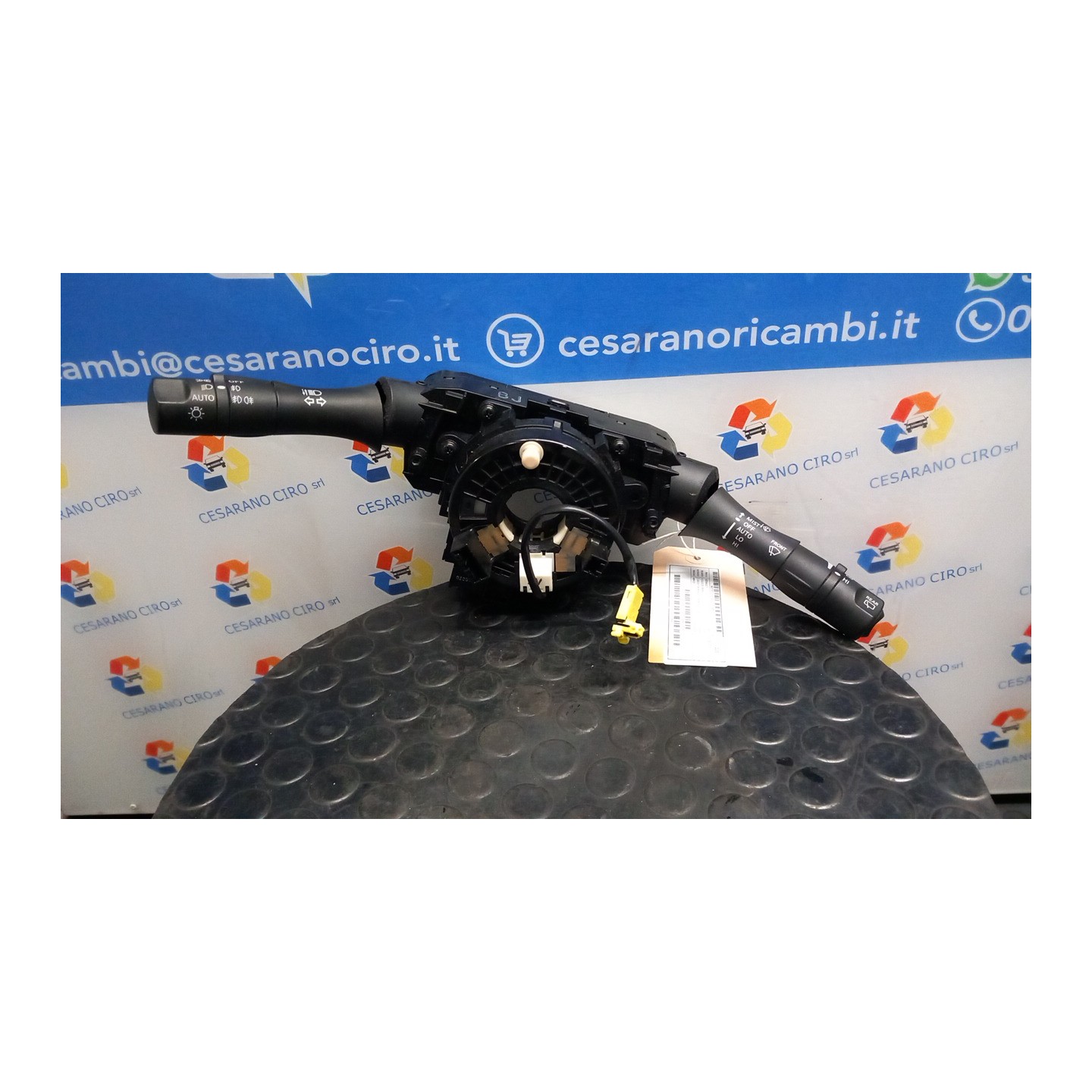 DEVIOGUIDASGANCIO EQPT1 037 RENAULT KOLEOS (05/08-) M9RZ8 25560JY02A
