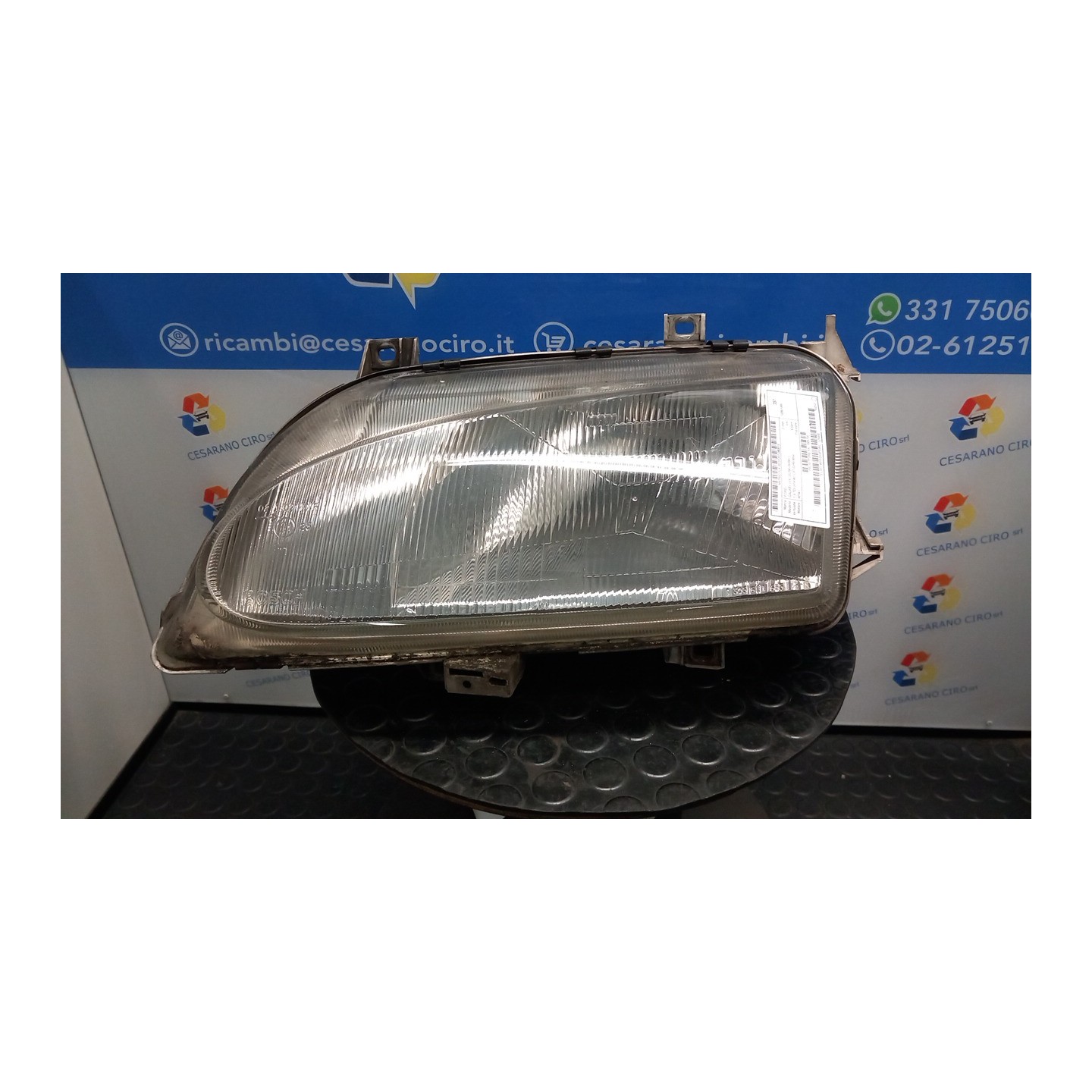PROIETTORE SX. 019 FORD GALAXY (VX) (02/96-09/00) AFN 1005728