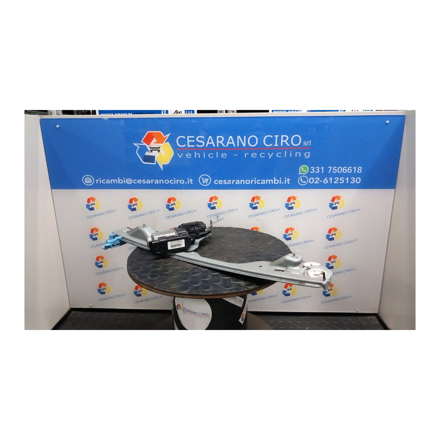 ALZACRISTALLO ELETTR. PORTA POST. C/MOTORINO SX. 023 RENAULT MODUS 1A SERIE (09/04-01/08) D4FD7 8200801330