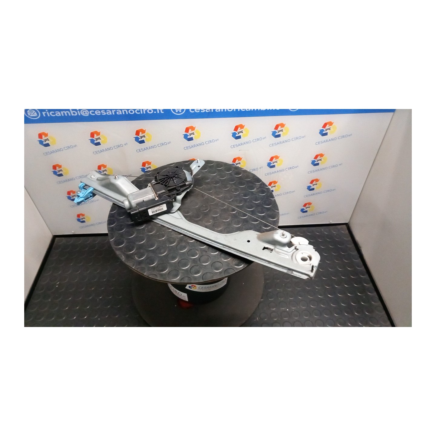 ALZACRISTALLO ELETTR. PORTA POST. C/MOTORINO SX. 023 RENAULT MODUS 1A SERIE (09/04-01/08) D4FD7 8200801330