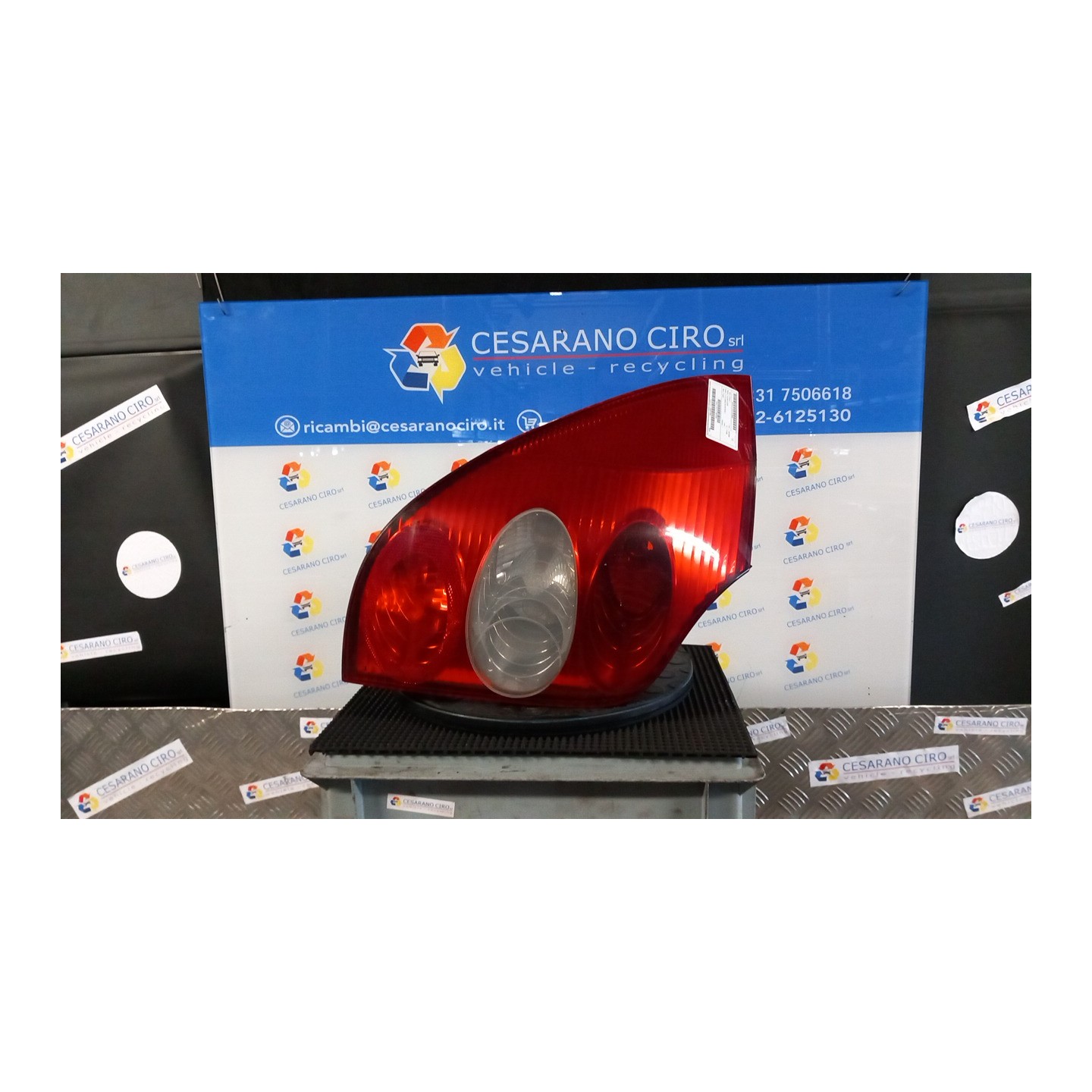 FANALE POST. SX. 007 RENAULT LAGUNA 2A SERIE (03/05-09/07) F9QD6 8200703487