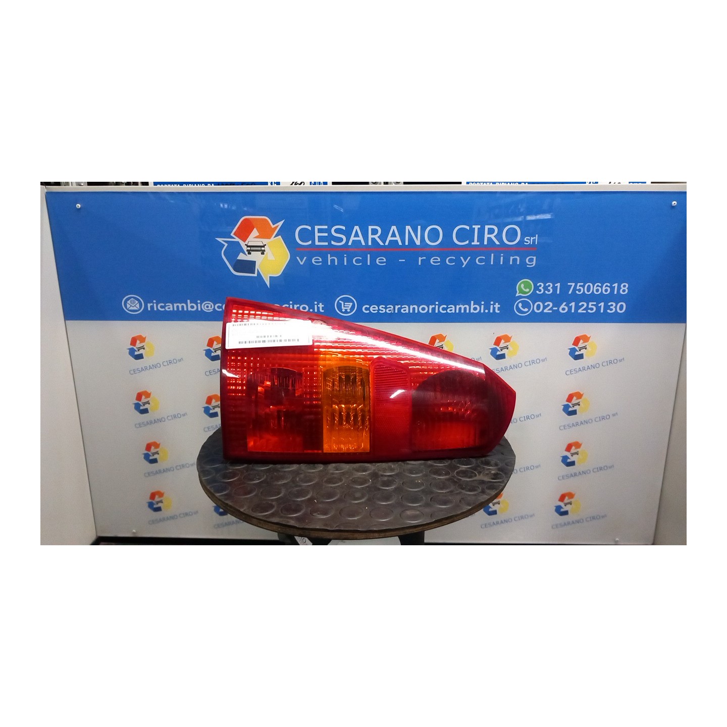 FANALE POST. SX. 098 FORD FOCUS (CAK) (10/01-04/05) F9DA 1233323