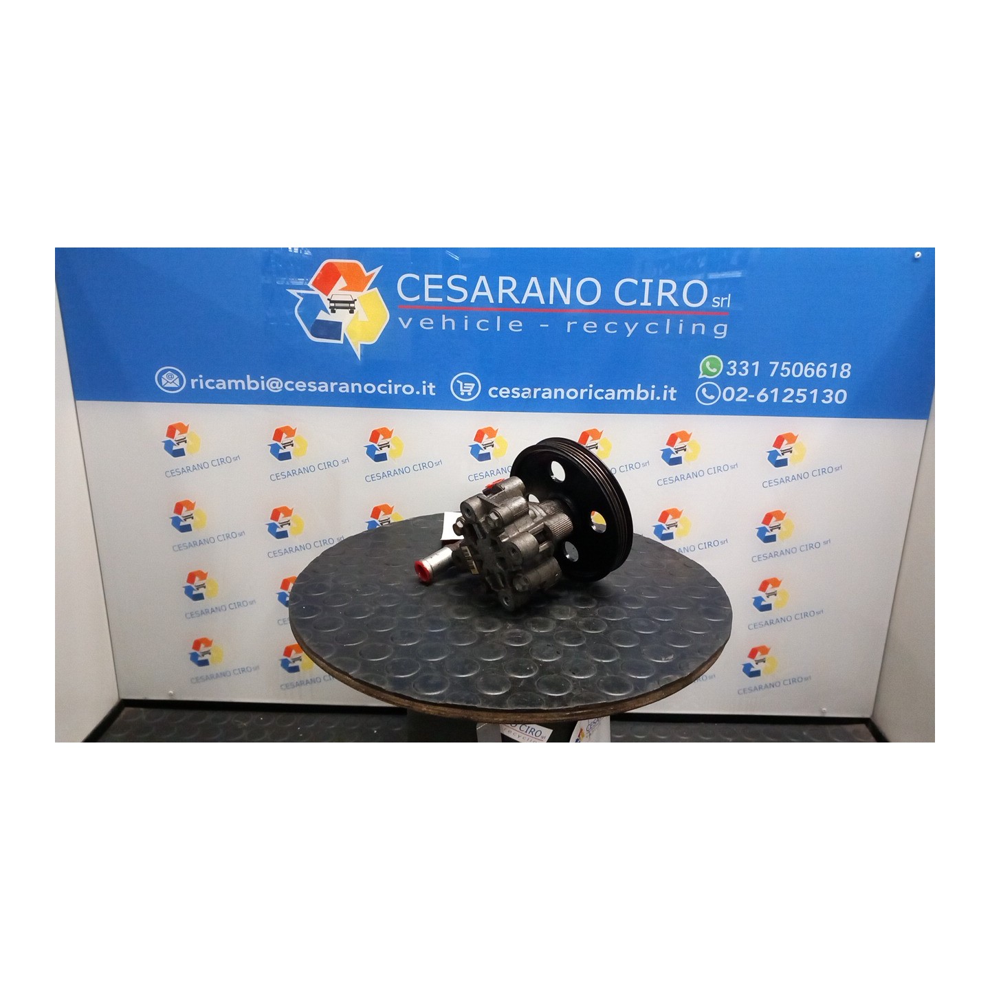 POMPA SERVOSTERZO 115 CHRYSLER VOYAGER/GRAND VOYAGER (04/04-1 28L K04743974AE