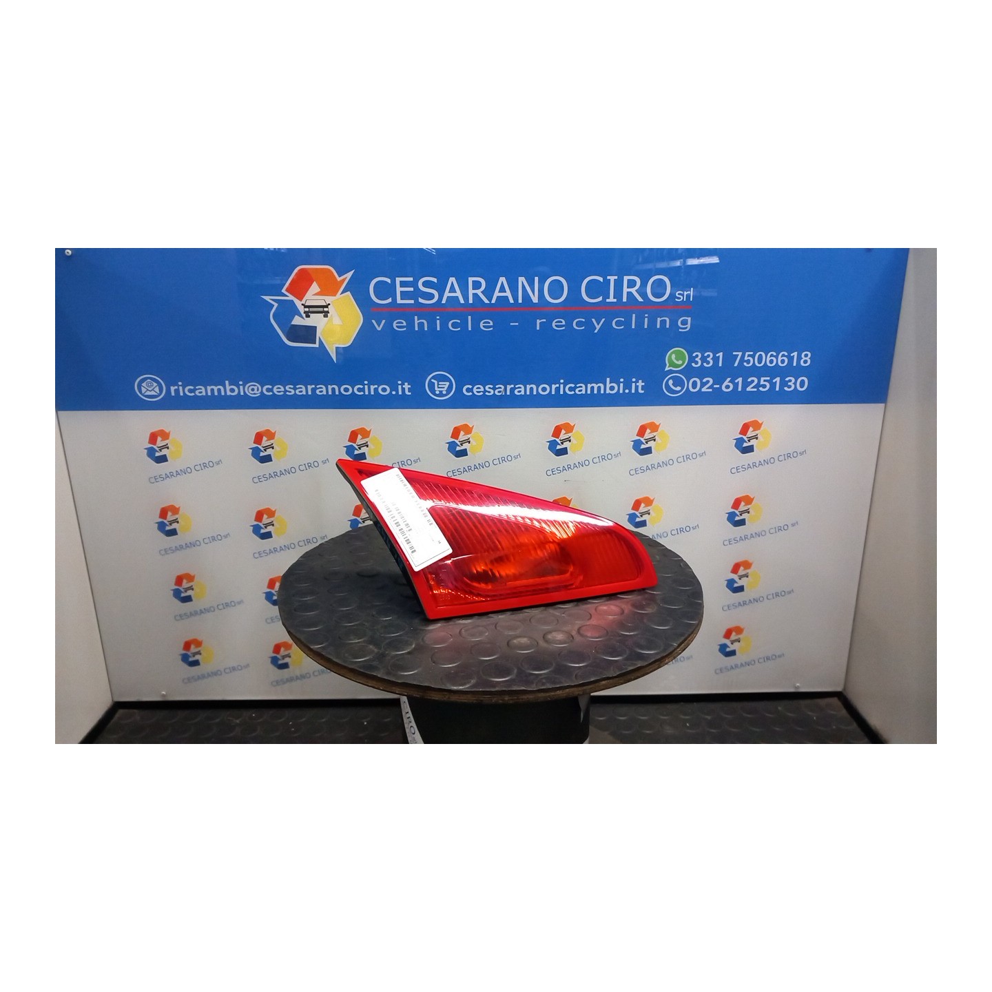 FANALE POST. PARTE INT. FENDI SX. 034 MITSUBISHI COLT 7A SERIE (06/04-12/09) 134910 MN186275