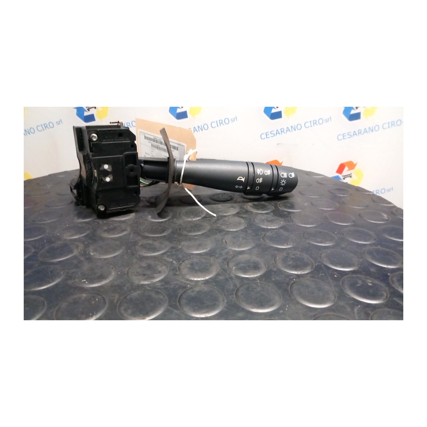 INTERRUTTORE BLOCCO COMANDO LUCI 033 RENAULT CLIO 2A SERIE (04/98-04/01) D7FD7 7701047552