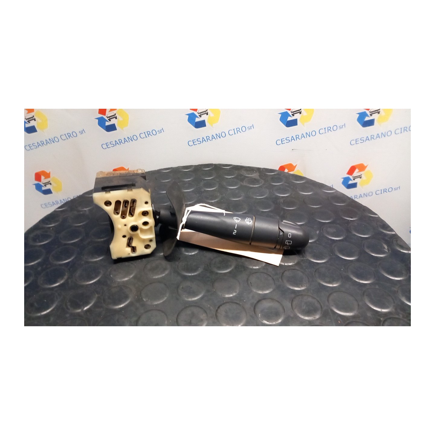 BLOCCO COMANDI TERGICRISTALLI 034 RENAULT CLIO 2A SERIE (04/98-04/01) D7FD7 7701045282