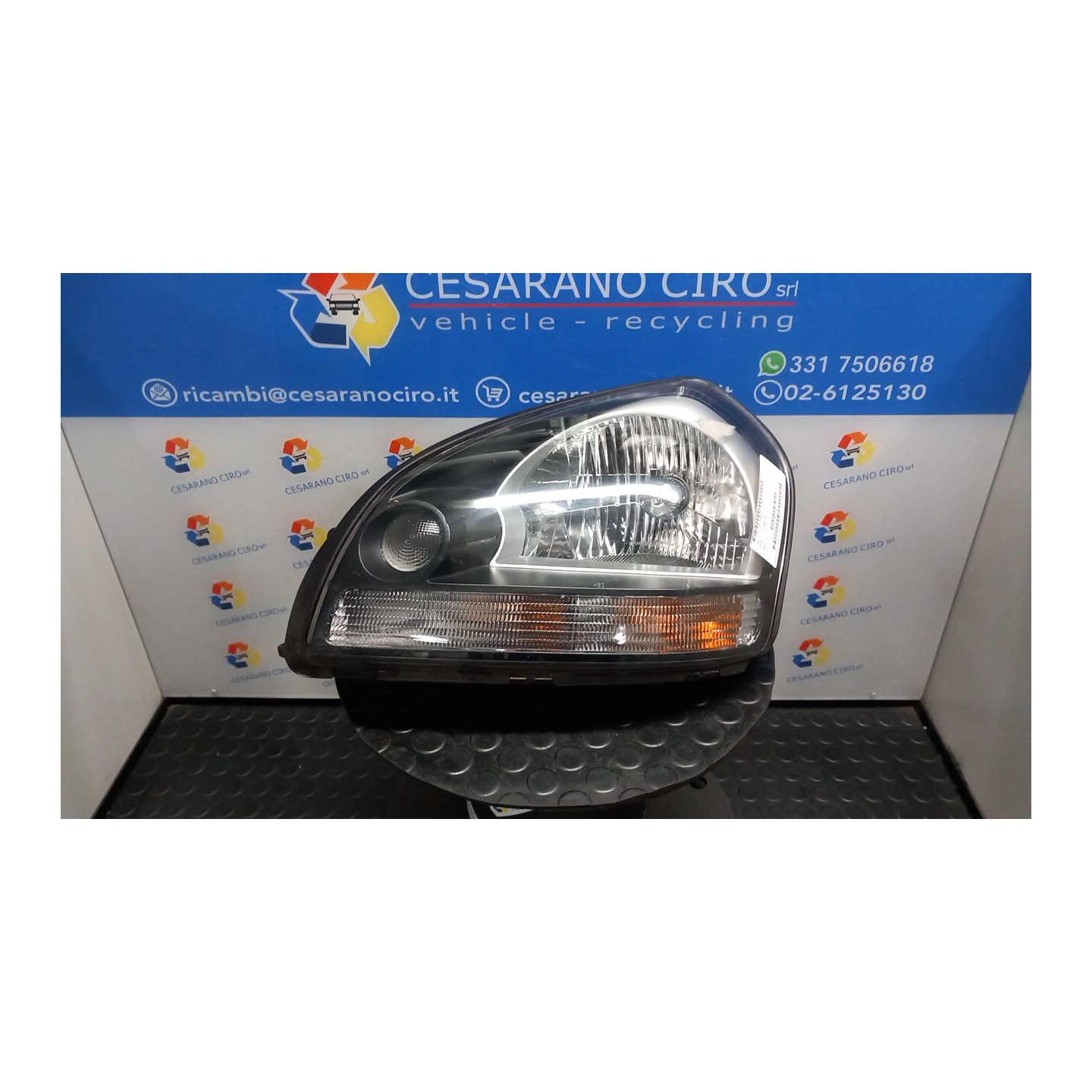 PROIETTORE C/MOTORINO SX. 004 HYUNDAI TUCSON (07/04-10/10) G4GC 921012E010